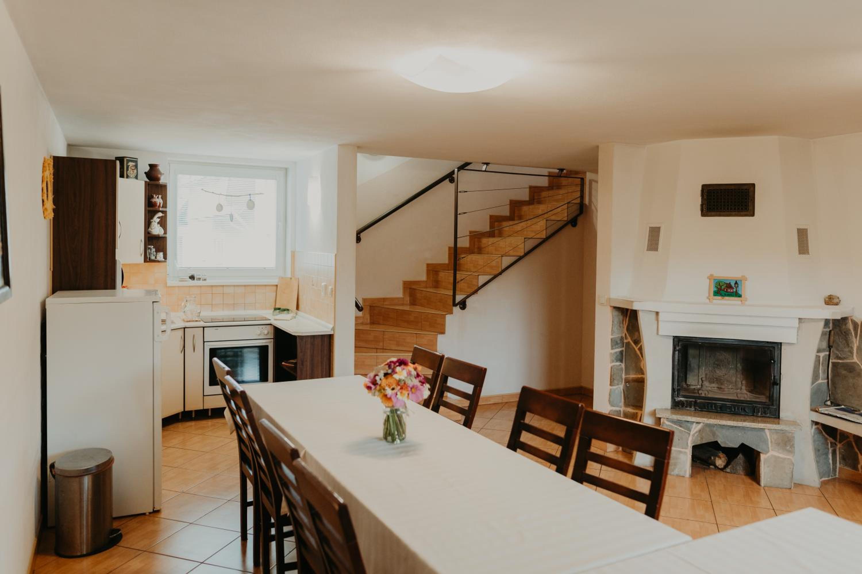 Four-Bedroom House photo 1