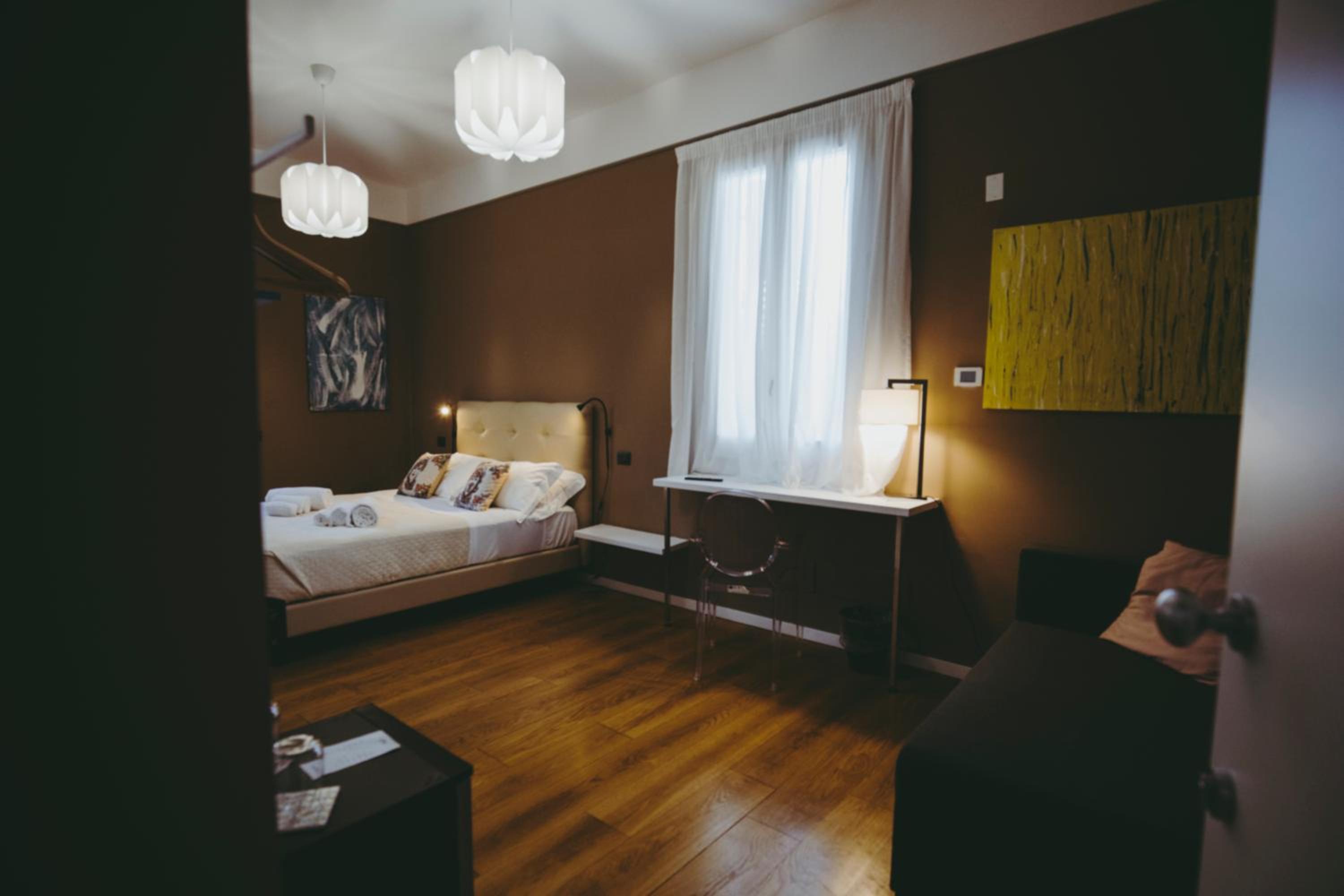 Double Room with Mountain View - Photo 3