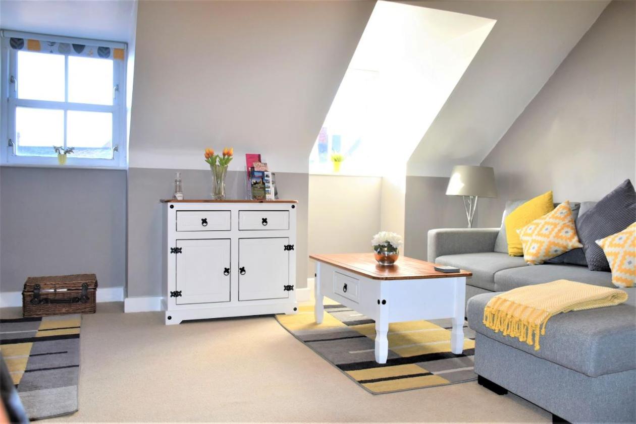 One-Bedroom Apartment - Photo 29