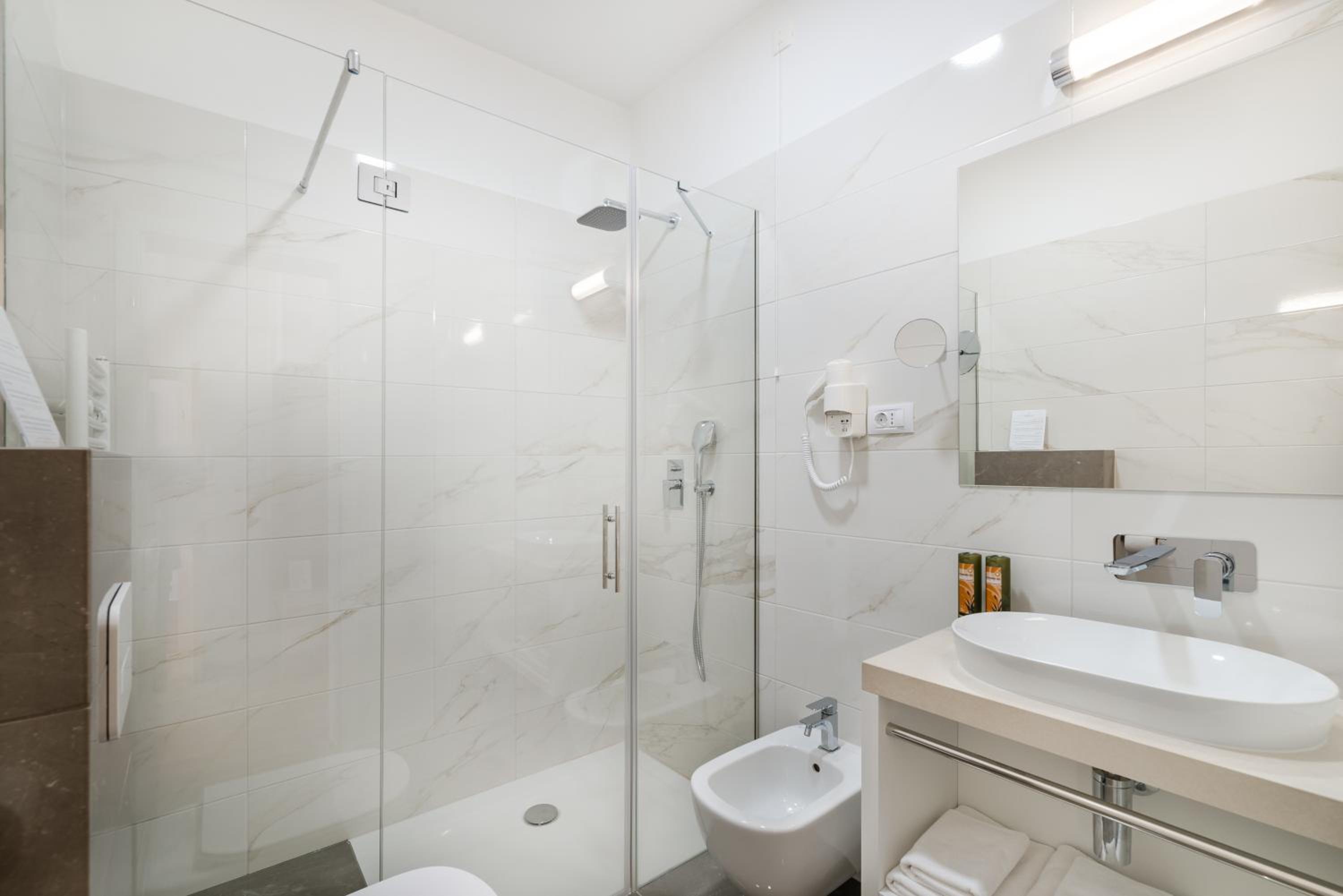 Superior Triple Room - Photo 4