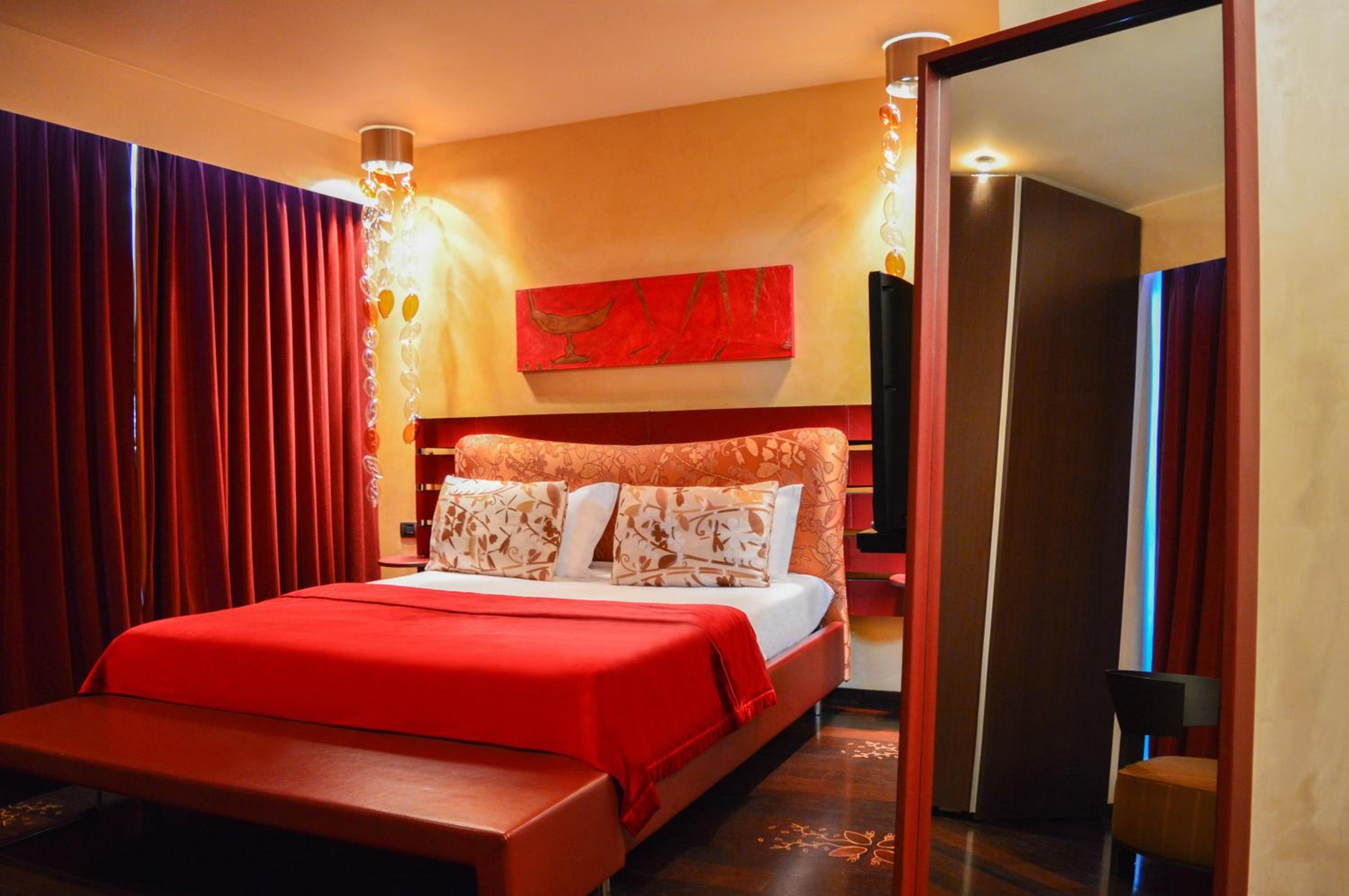 Luxury Double Room - Photo 9