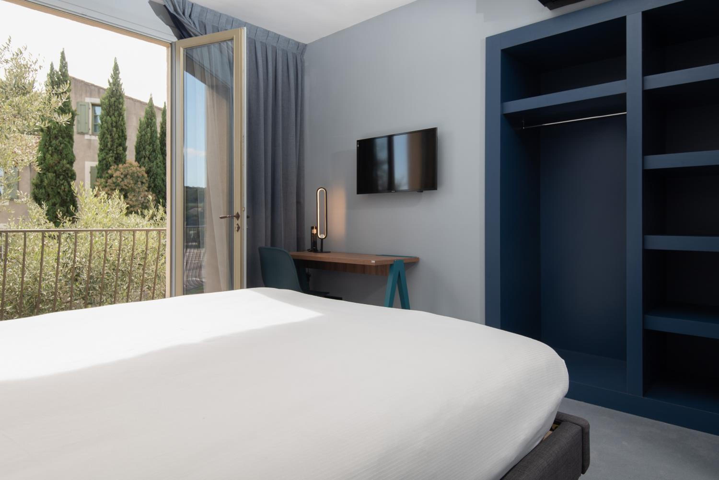 Big Suite - Photo 9