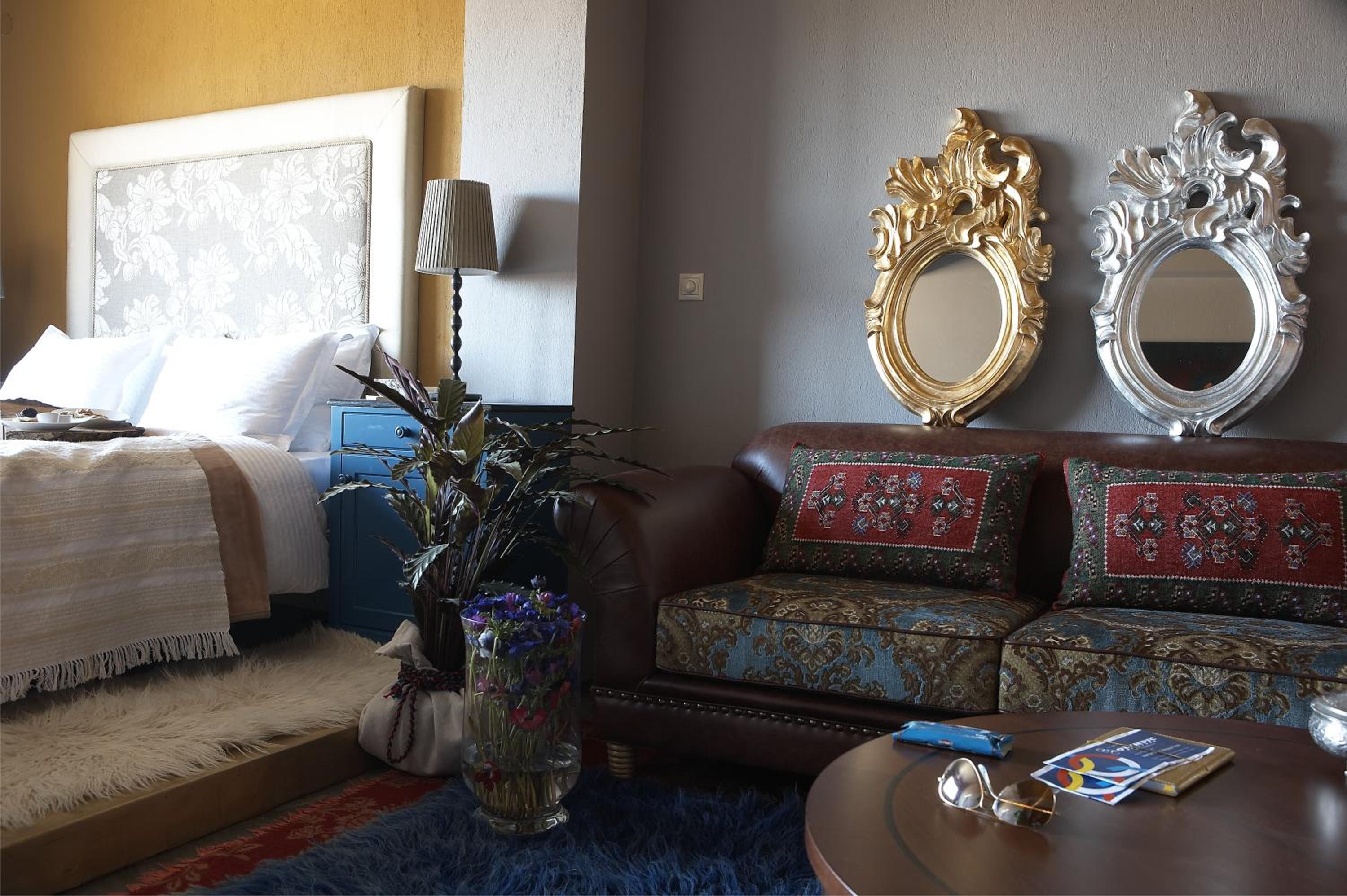 Double or Twin Room with View - Photo 1