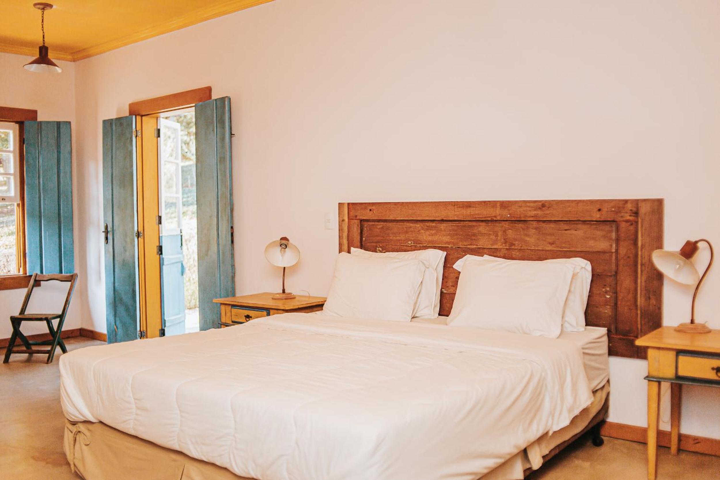 Three-Bedroom House photo 2