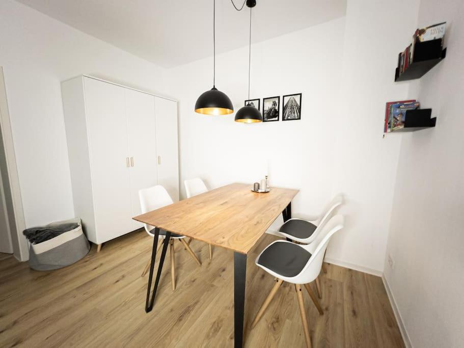 Two-Bedroom Apartment - Photo 8
