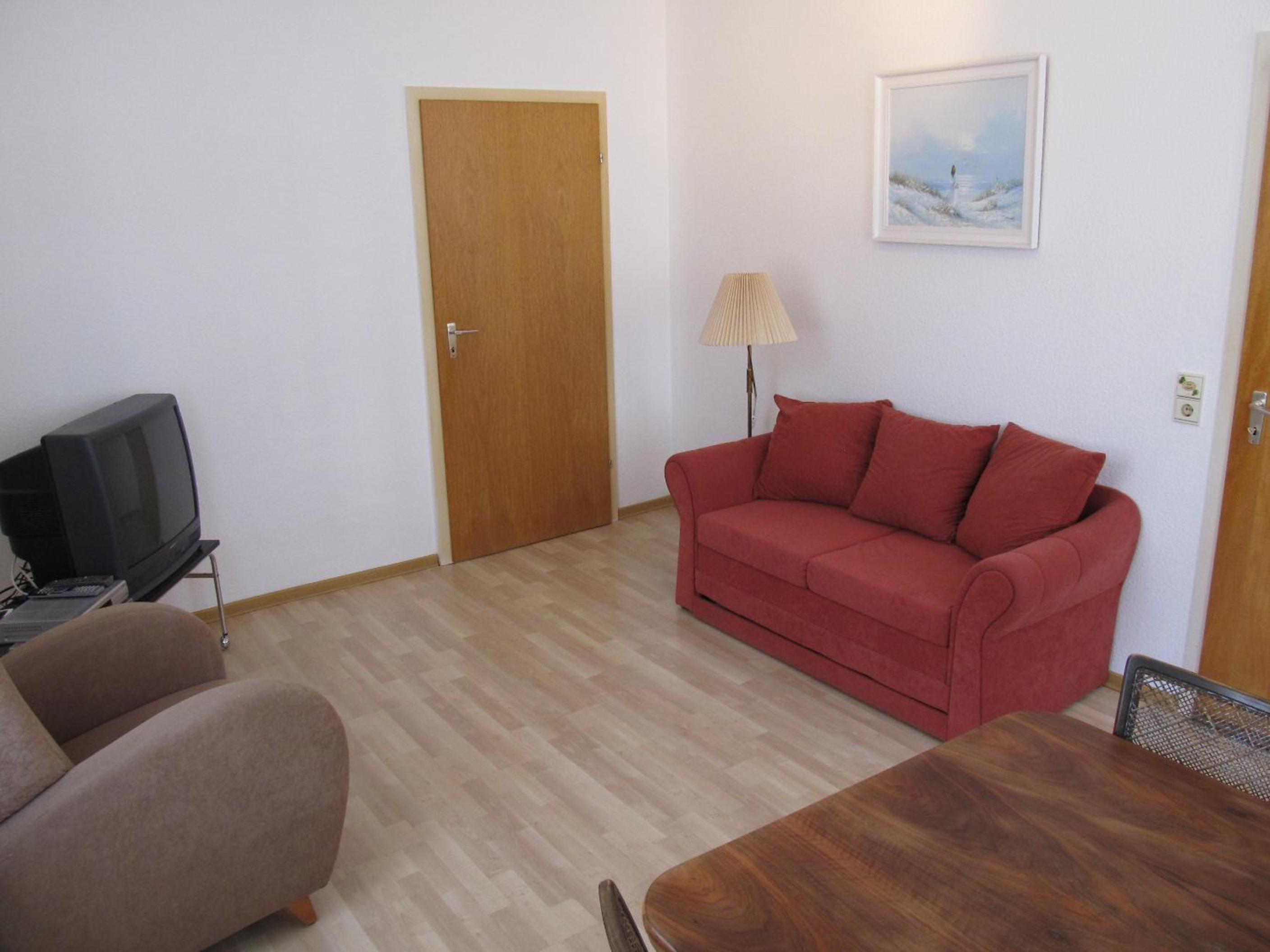 Apartment photo 2