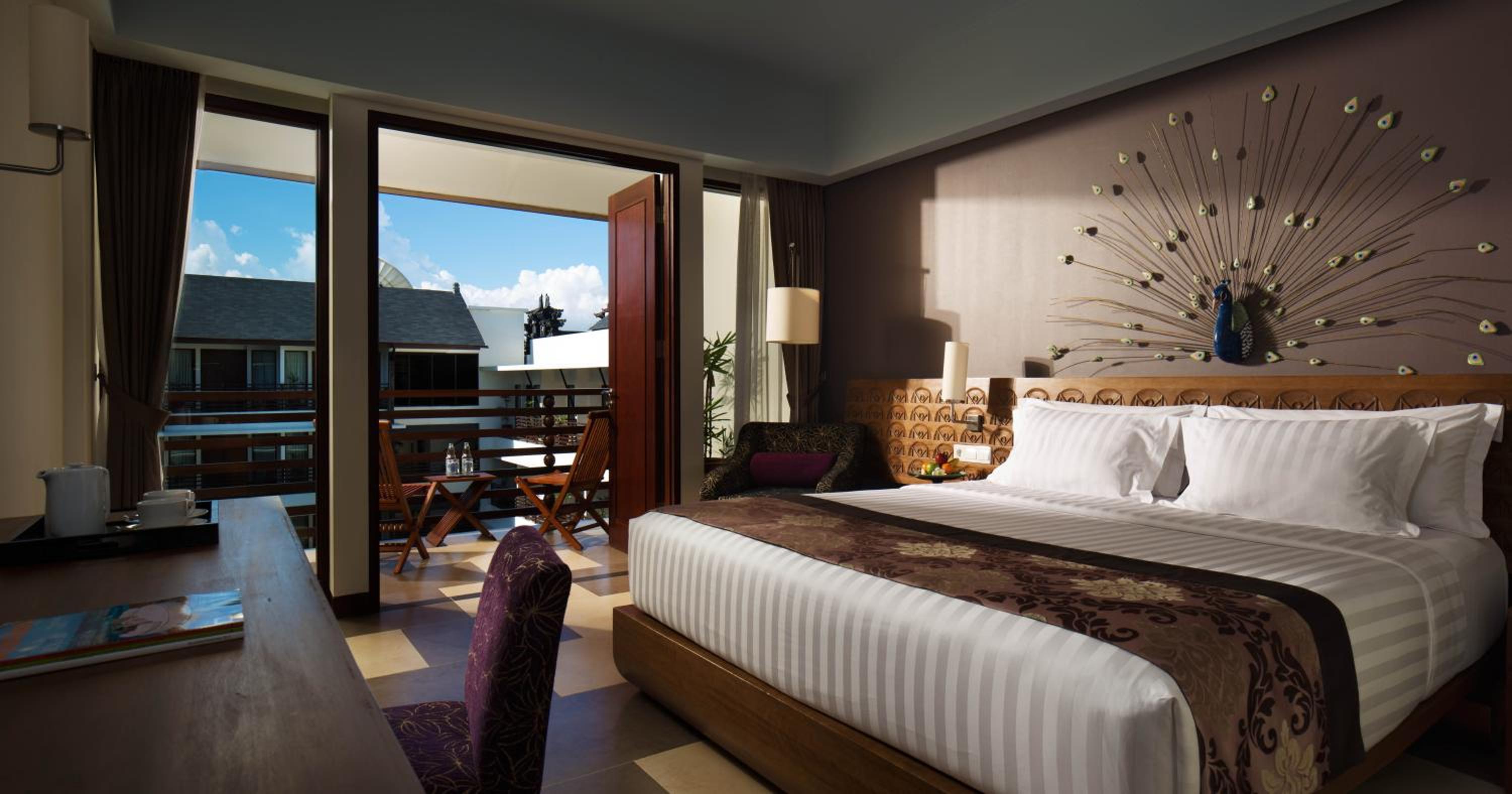 Deluxe Double or Twin Room with Pool View - Photo 3