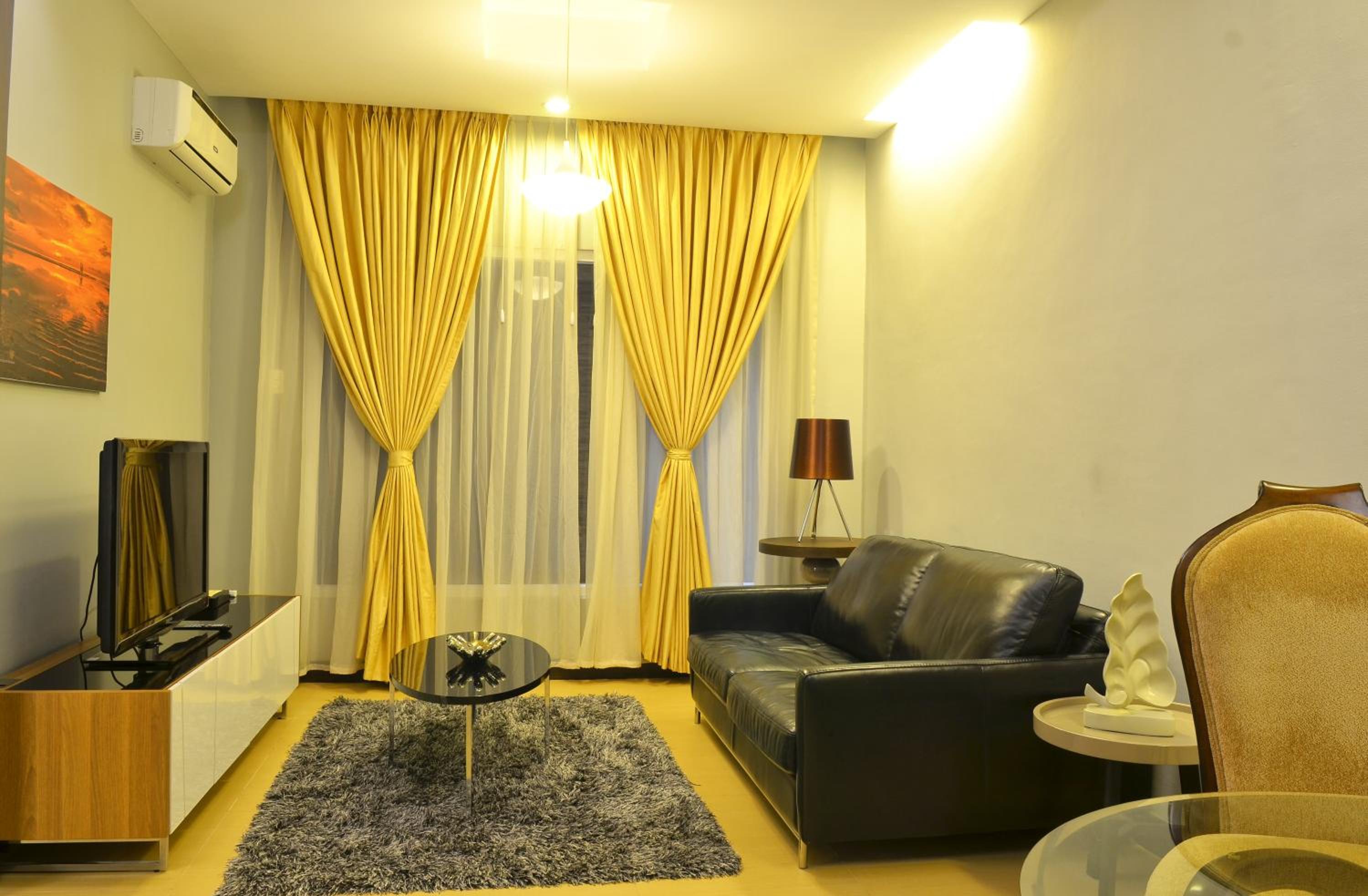 Executive Suite - No View photo 2