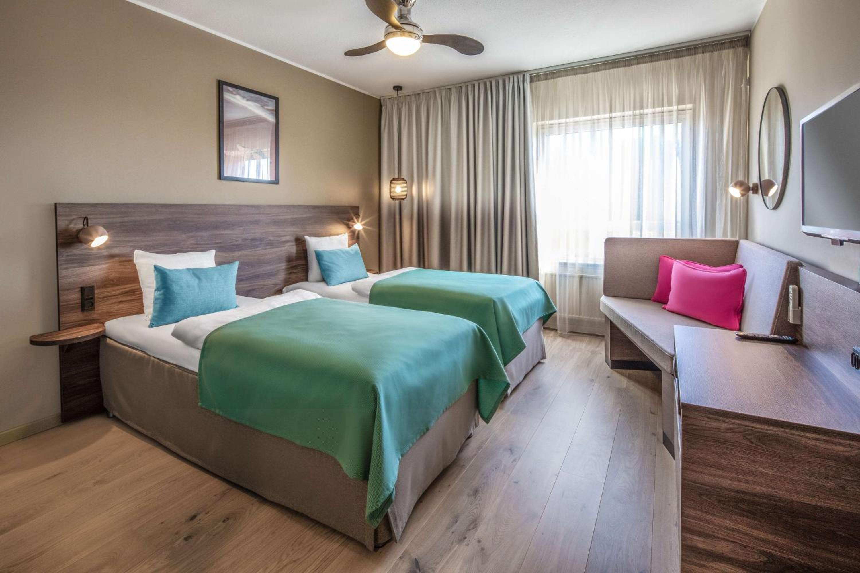 Superior Twin Room - Photo 1
