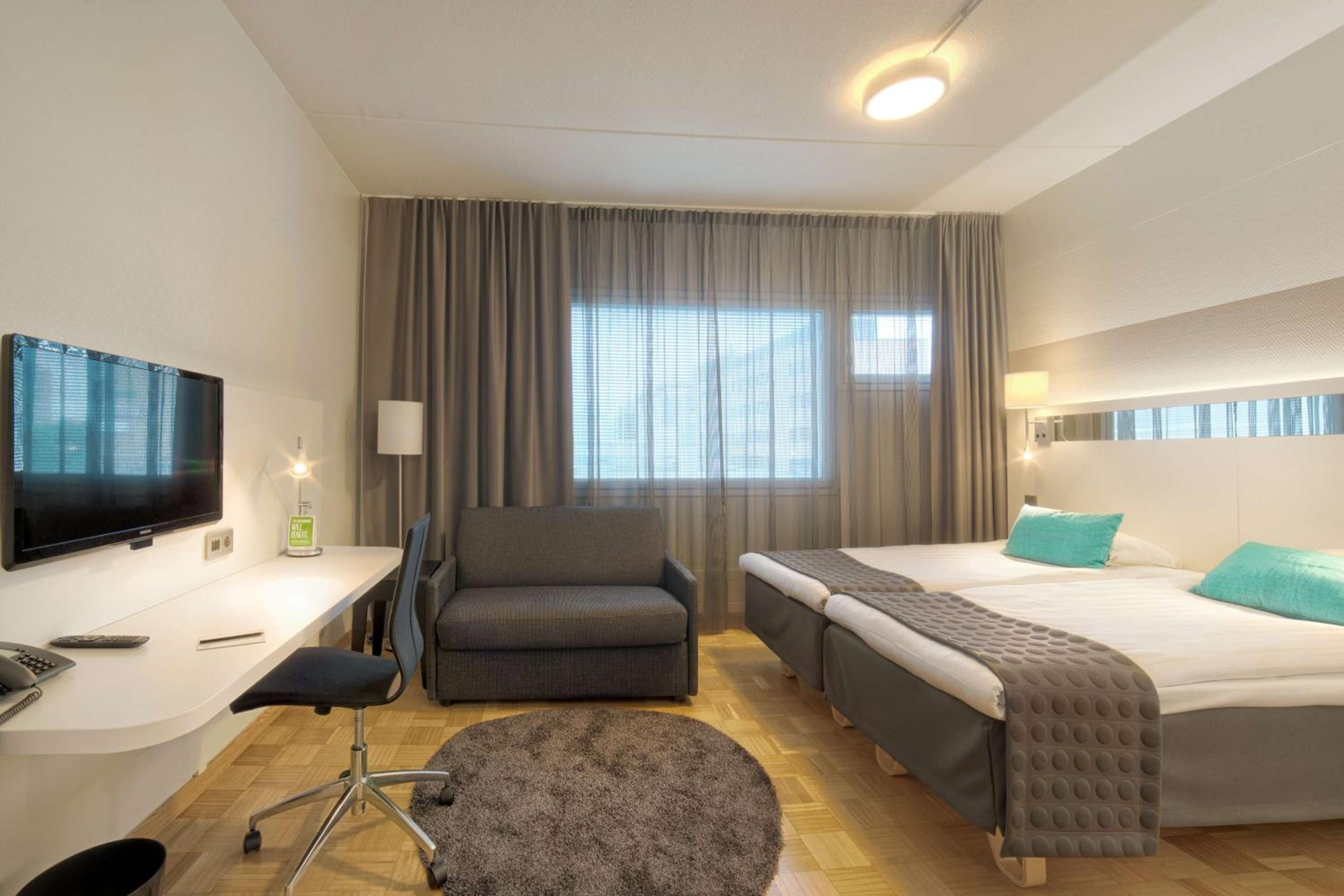 Twin Room - Photo 1