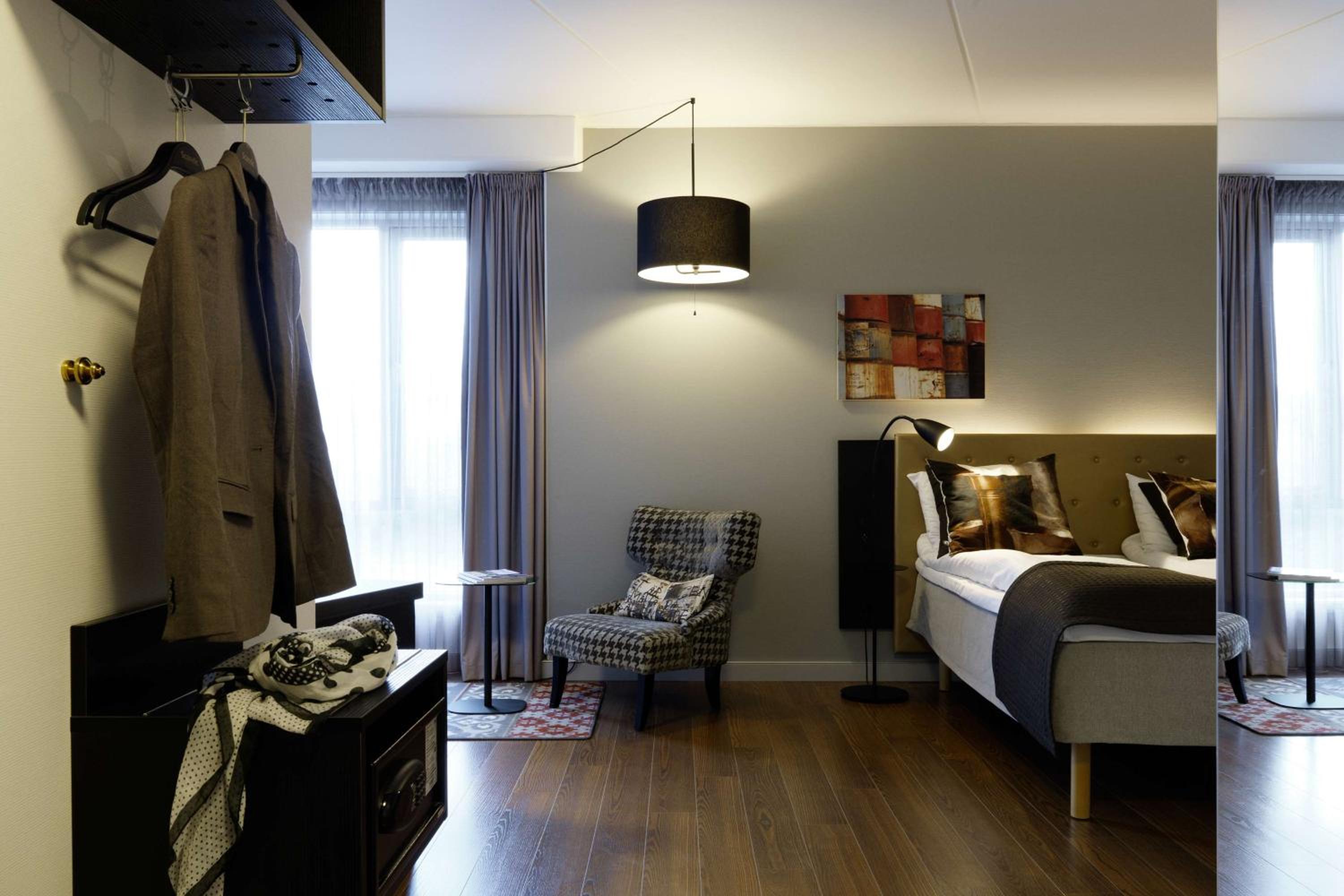 Standard Twin Room photo 3