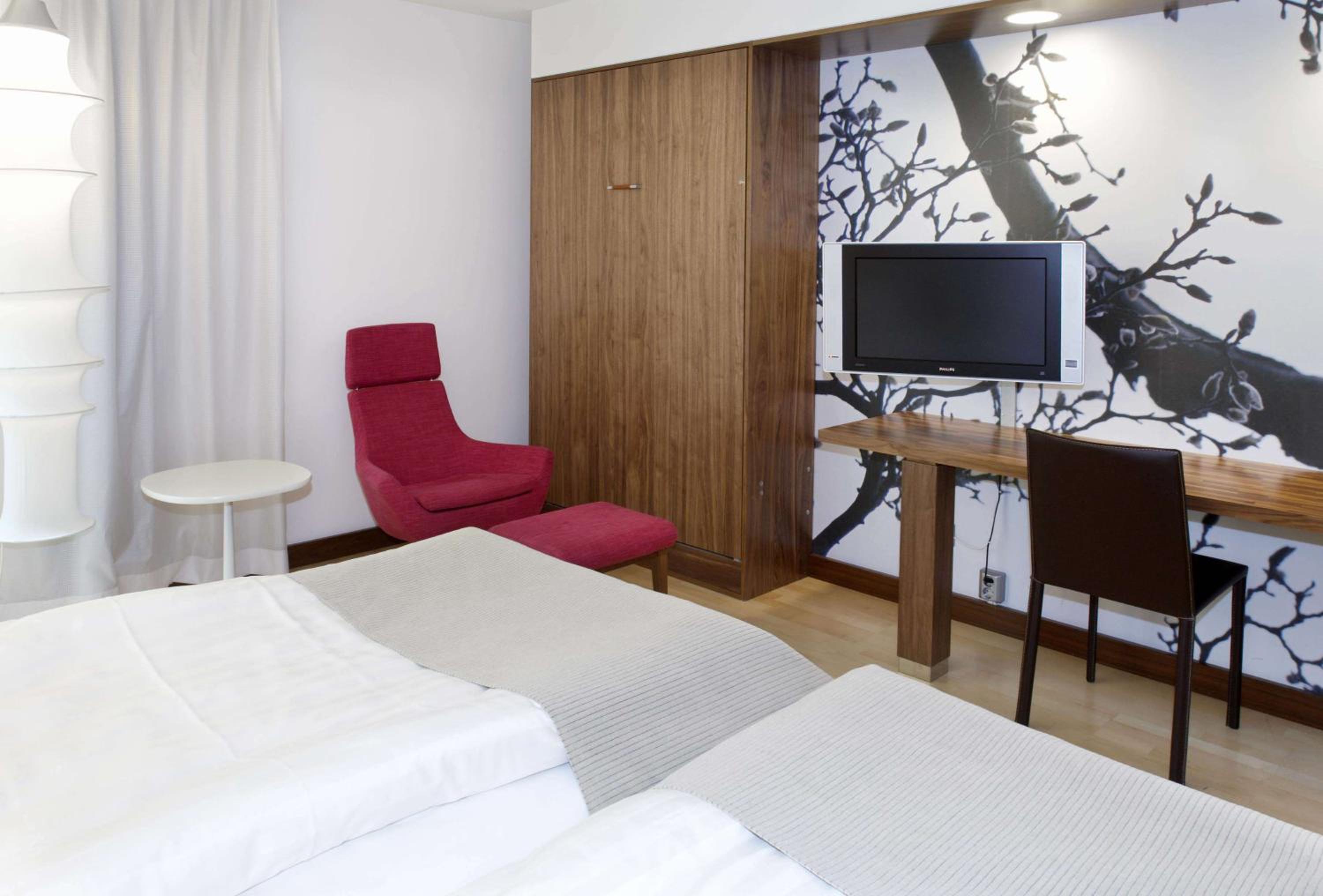 Standard Double Room - Photo 2