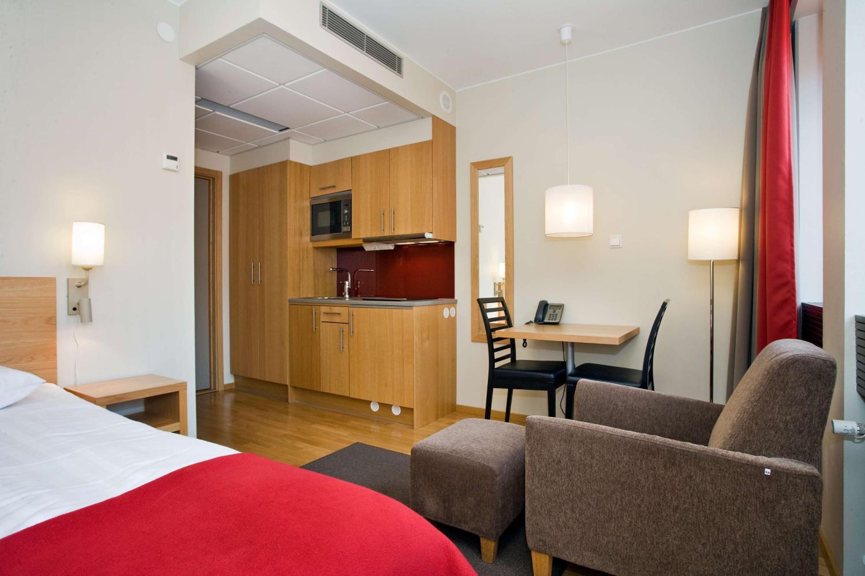Standard Double with Kitchenette - Photo 1