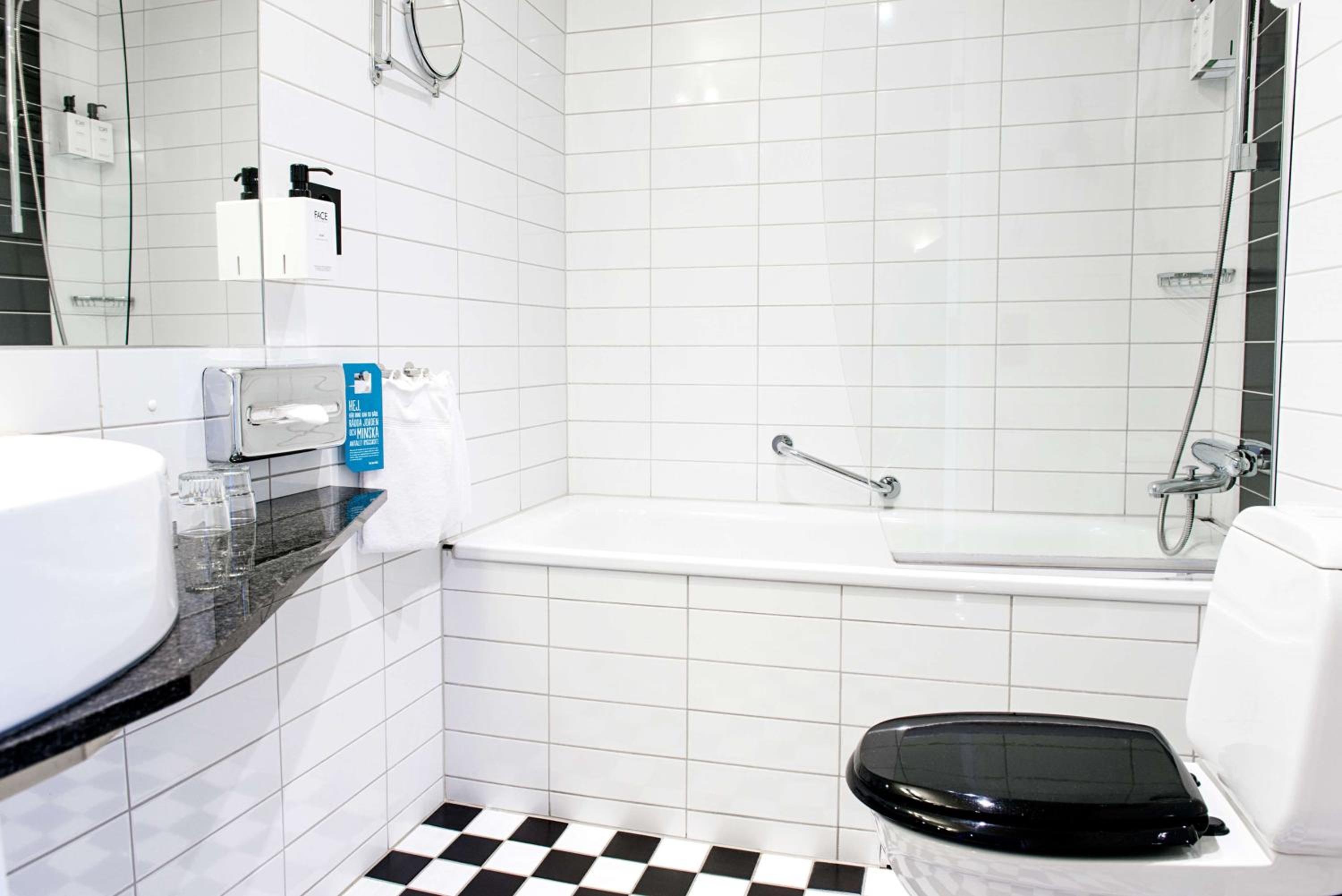Standard  Room - Photo 5