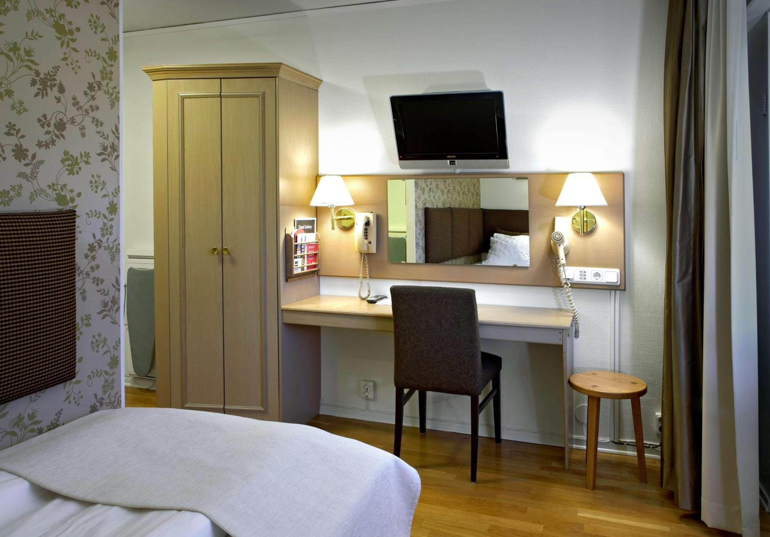Single Room photo 3