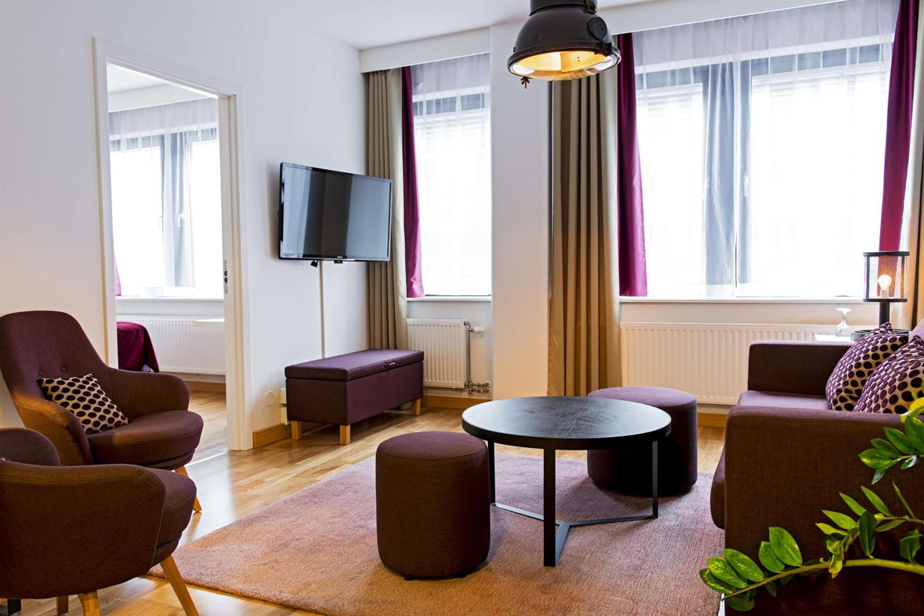Junior Suite - Photo 1