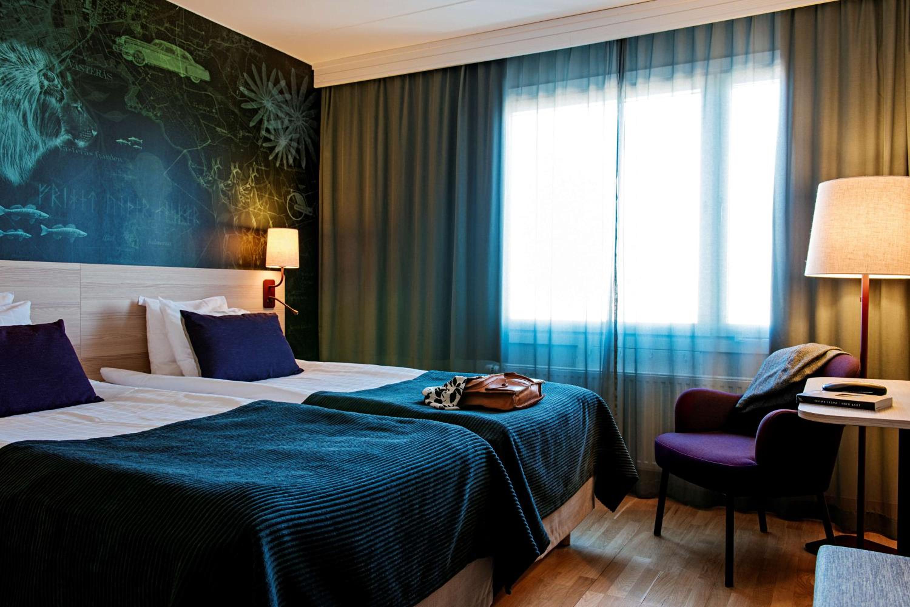 Standard Twin Room - Photo 2