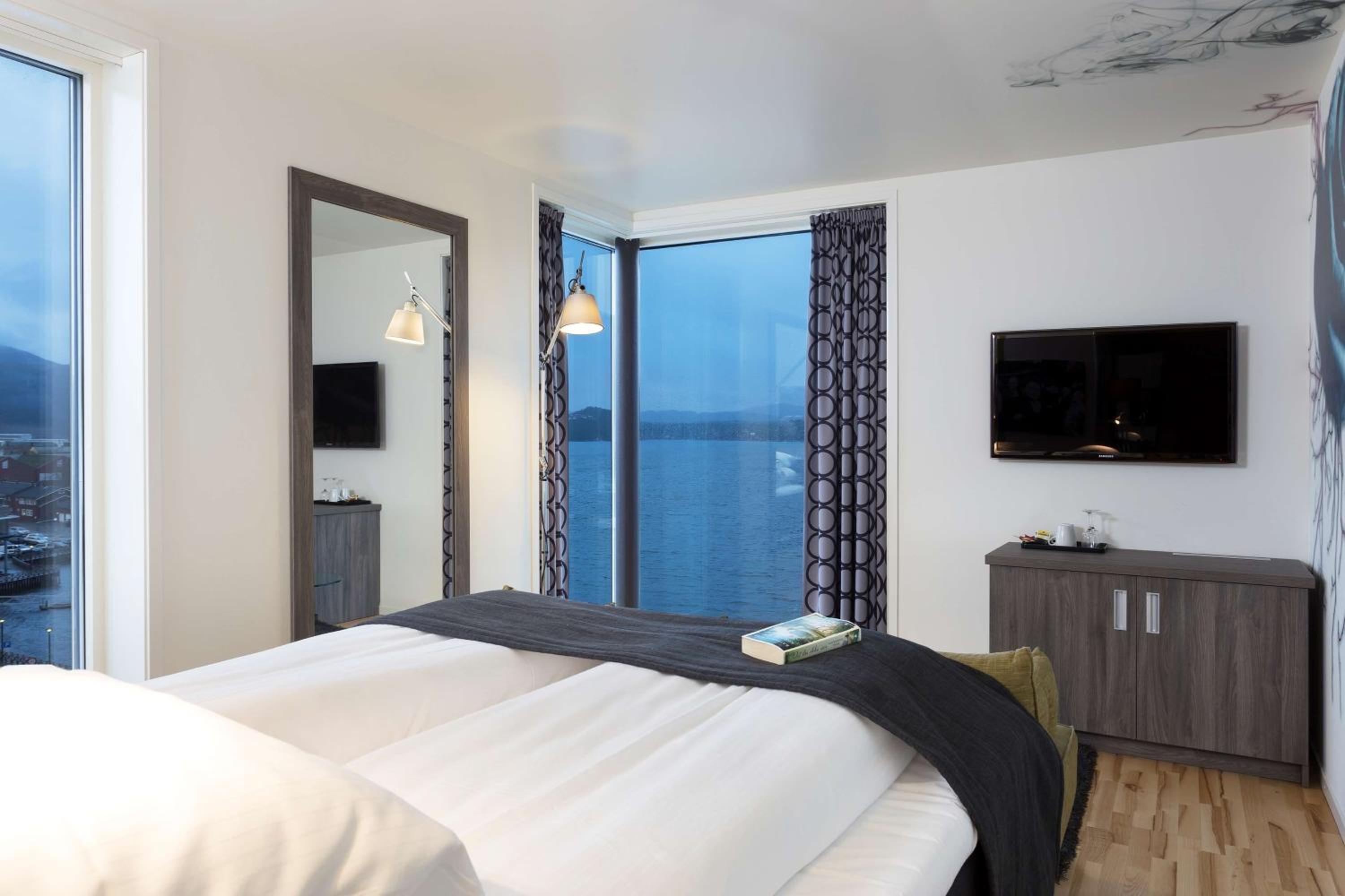 Superior Queen Room - Photo 1