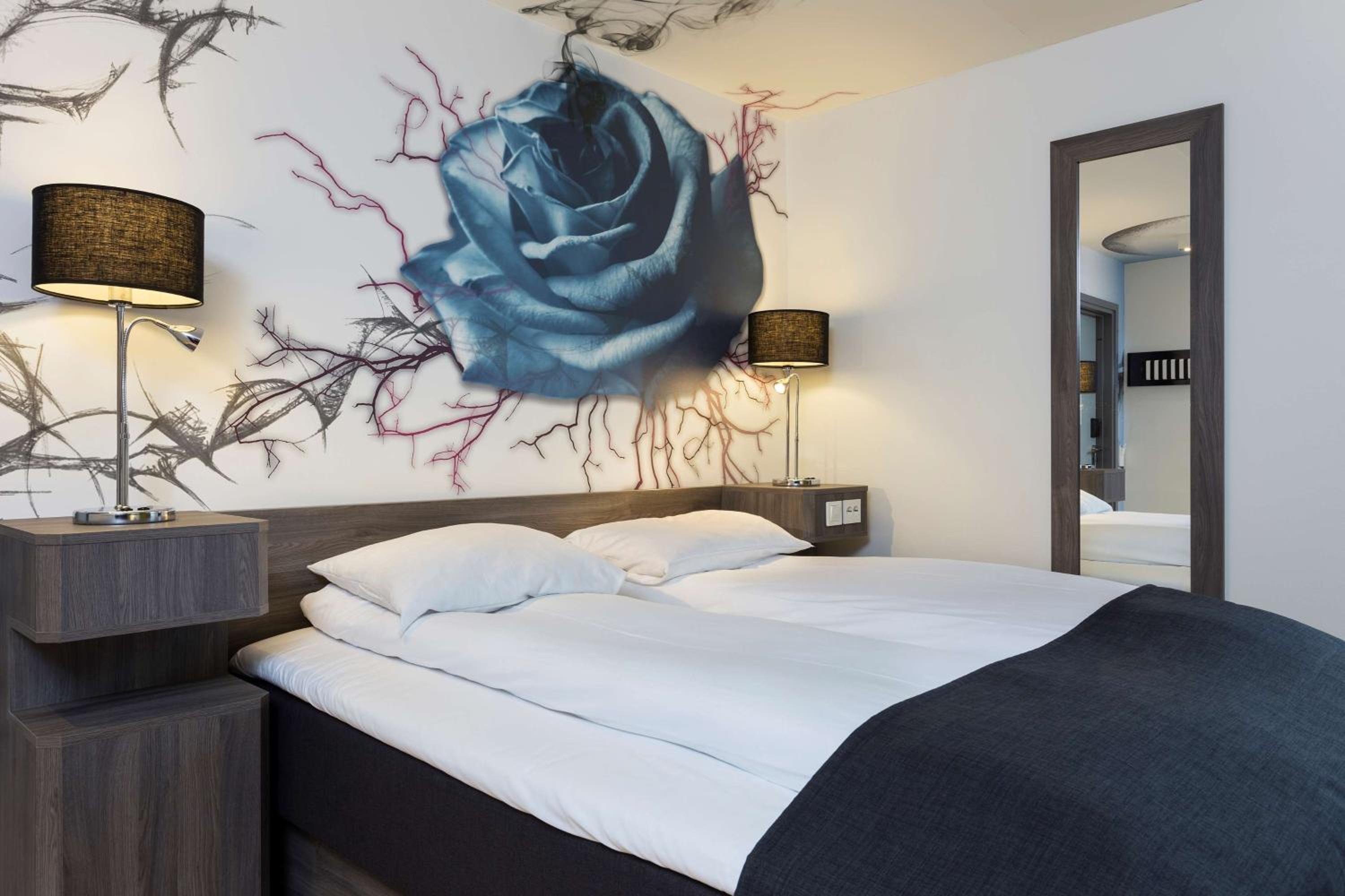 Standard Double Room - Photo 1