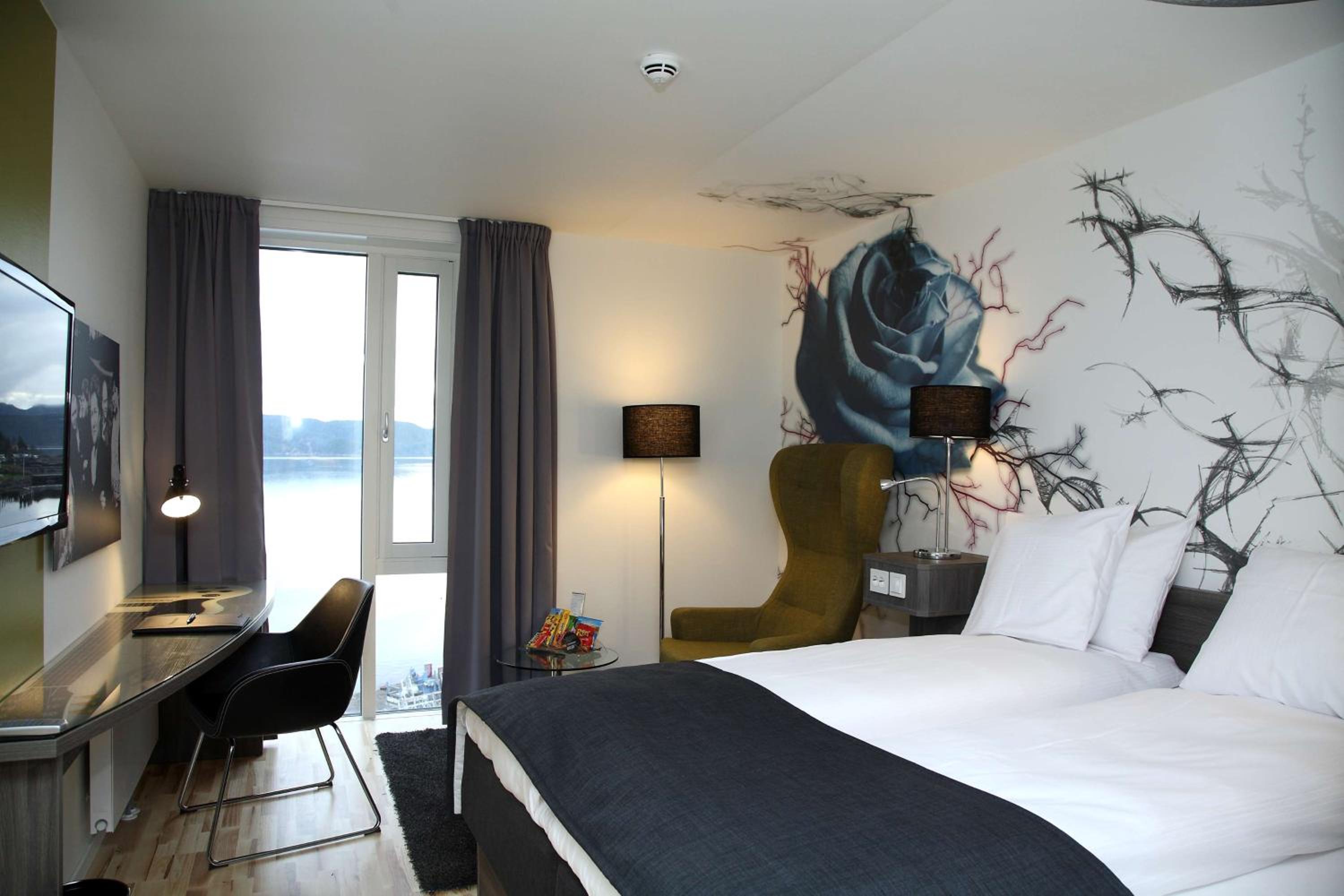 Standard Double Room - Photo 2