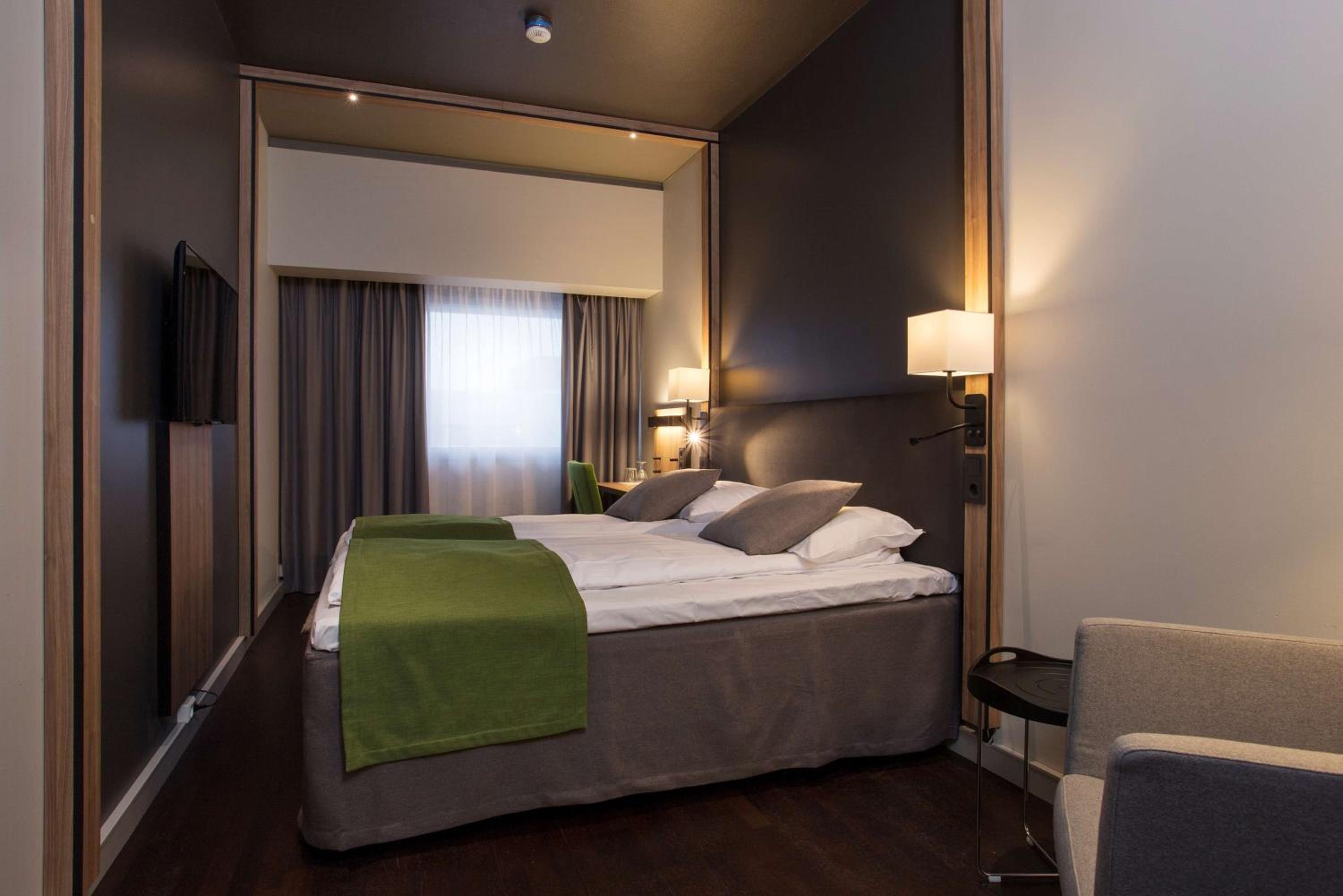 Twin Room - Photo 1