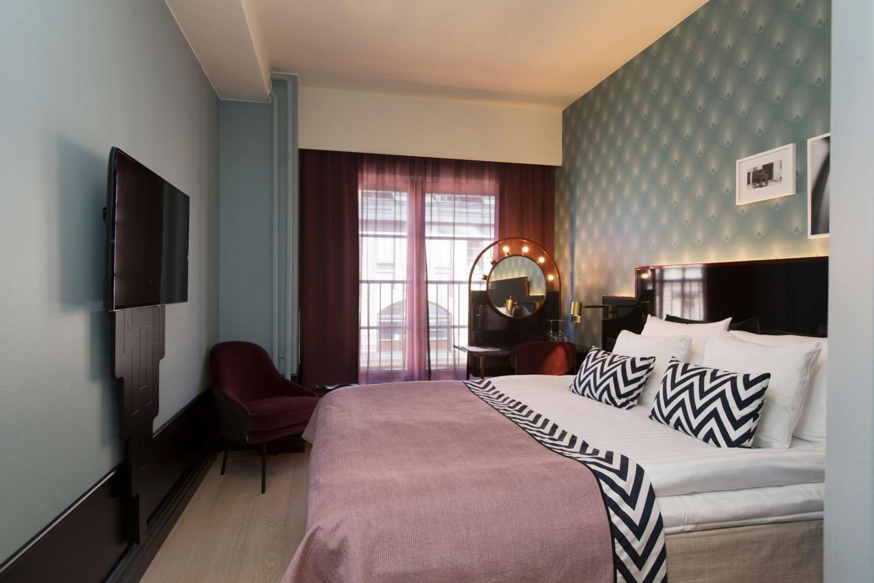 Classic Double Room - Photo 10
