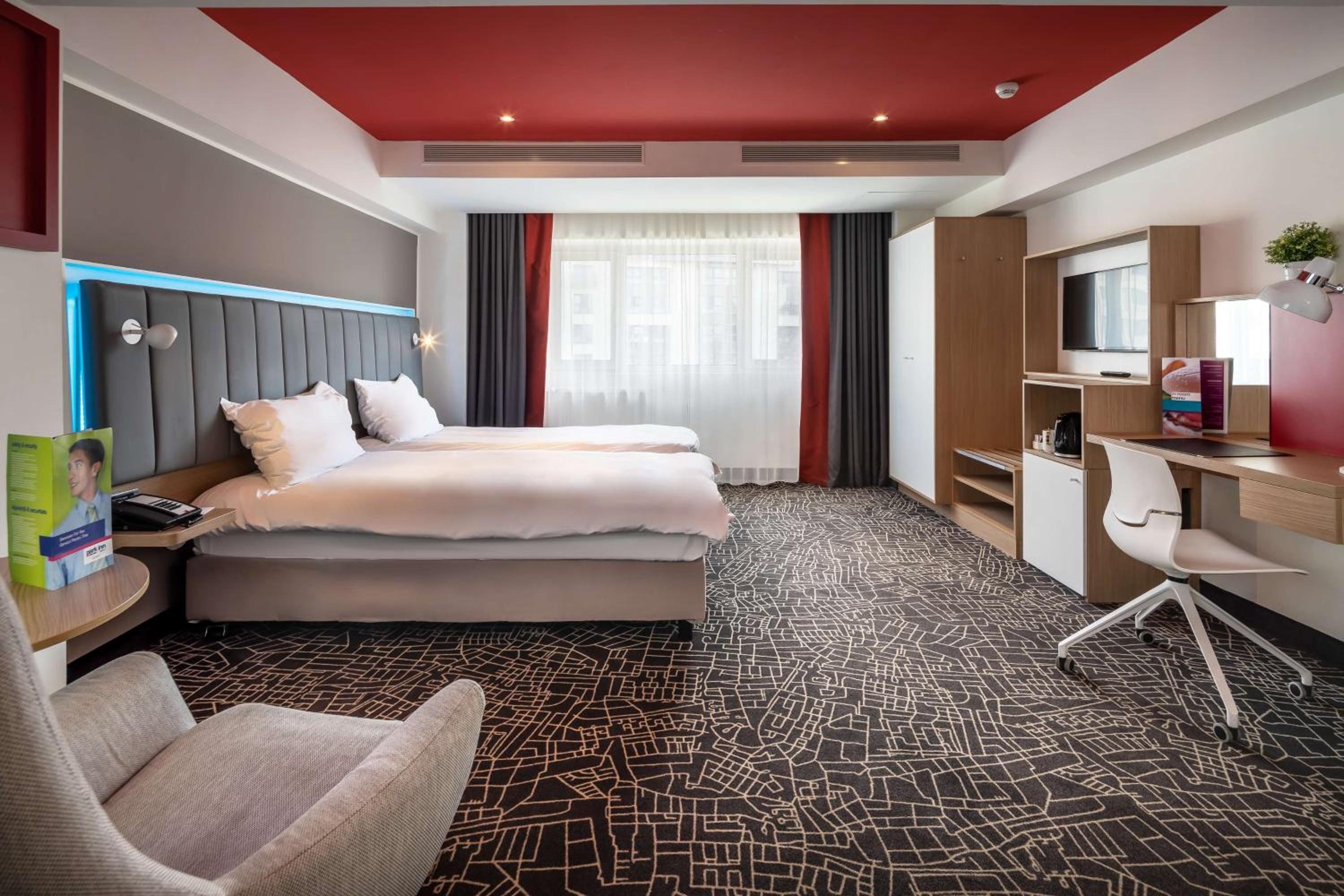 Junior Suite - Photo 1