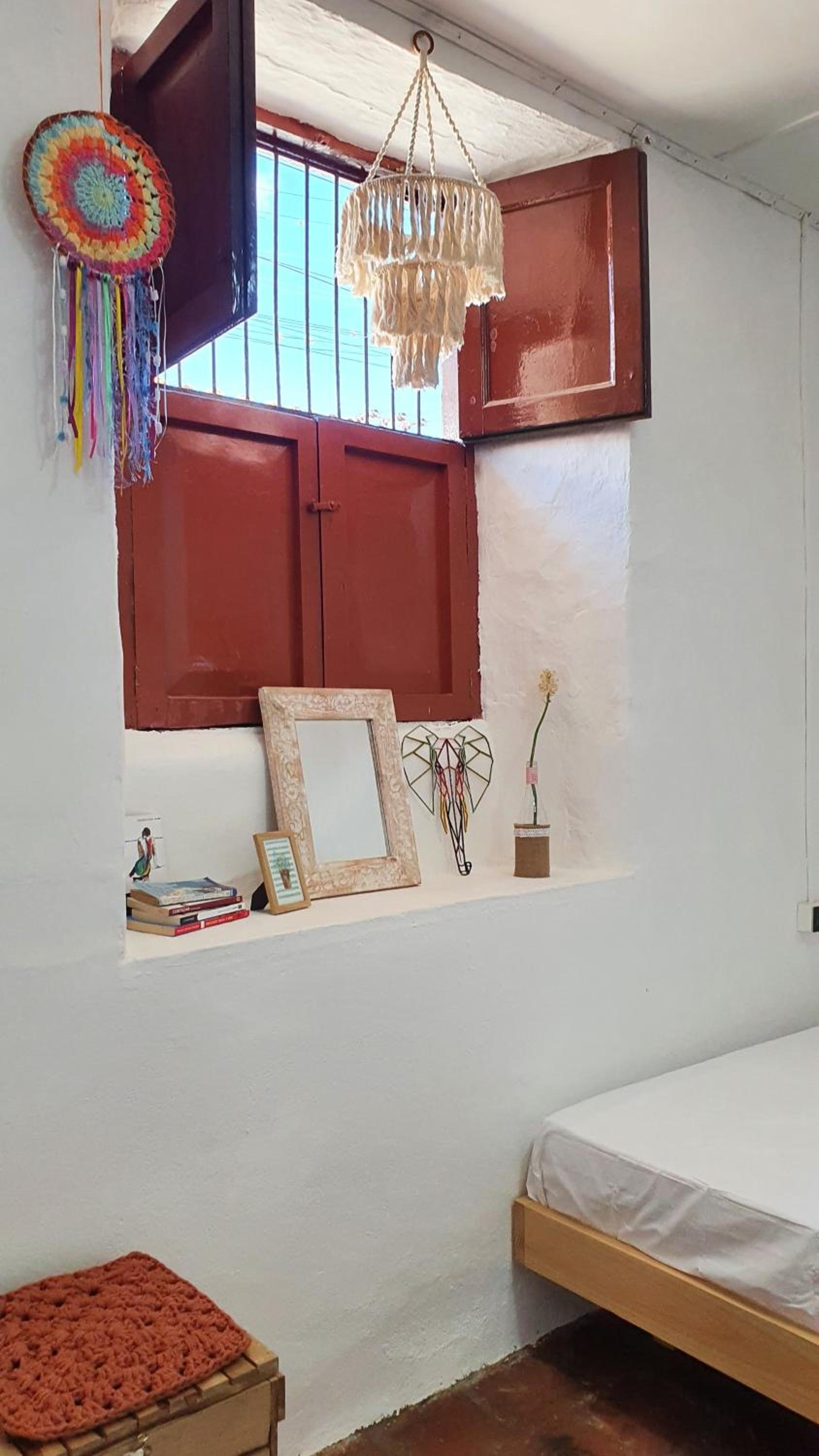 Quadruple Room with Private Bathroom photo 2