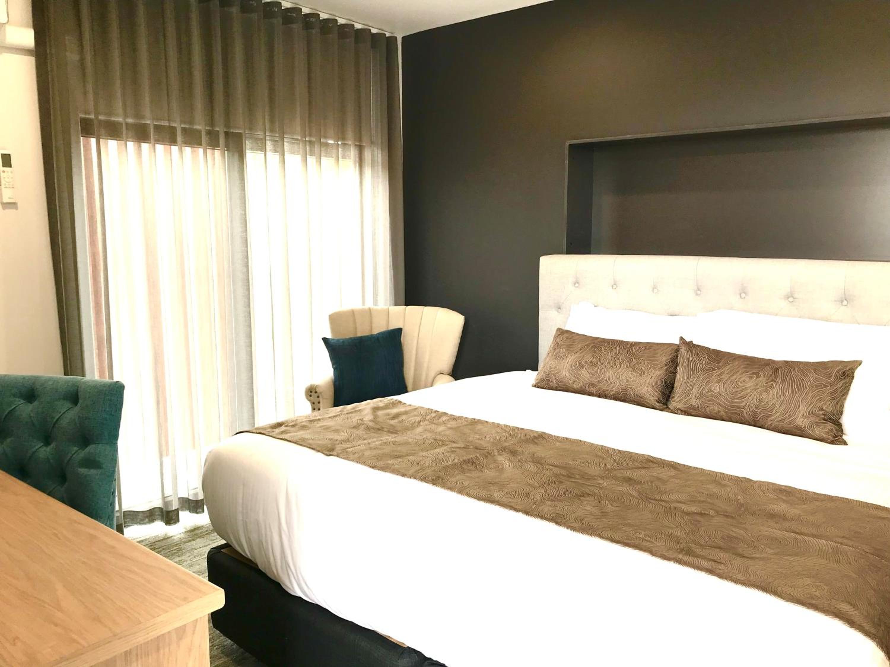 Classic Double Room - Non Pet Friendly - Photo 5