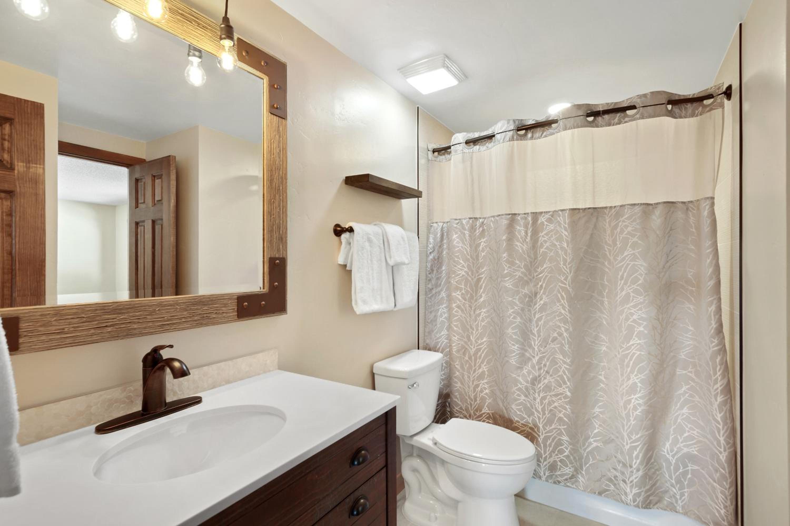 Apartment - Photo 16