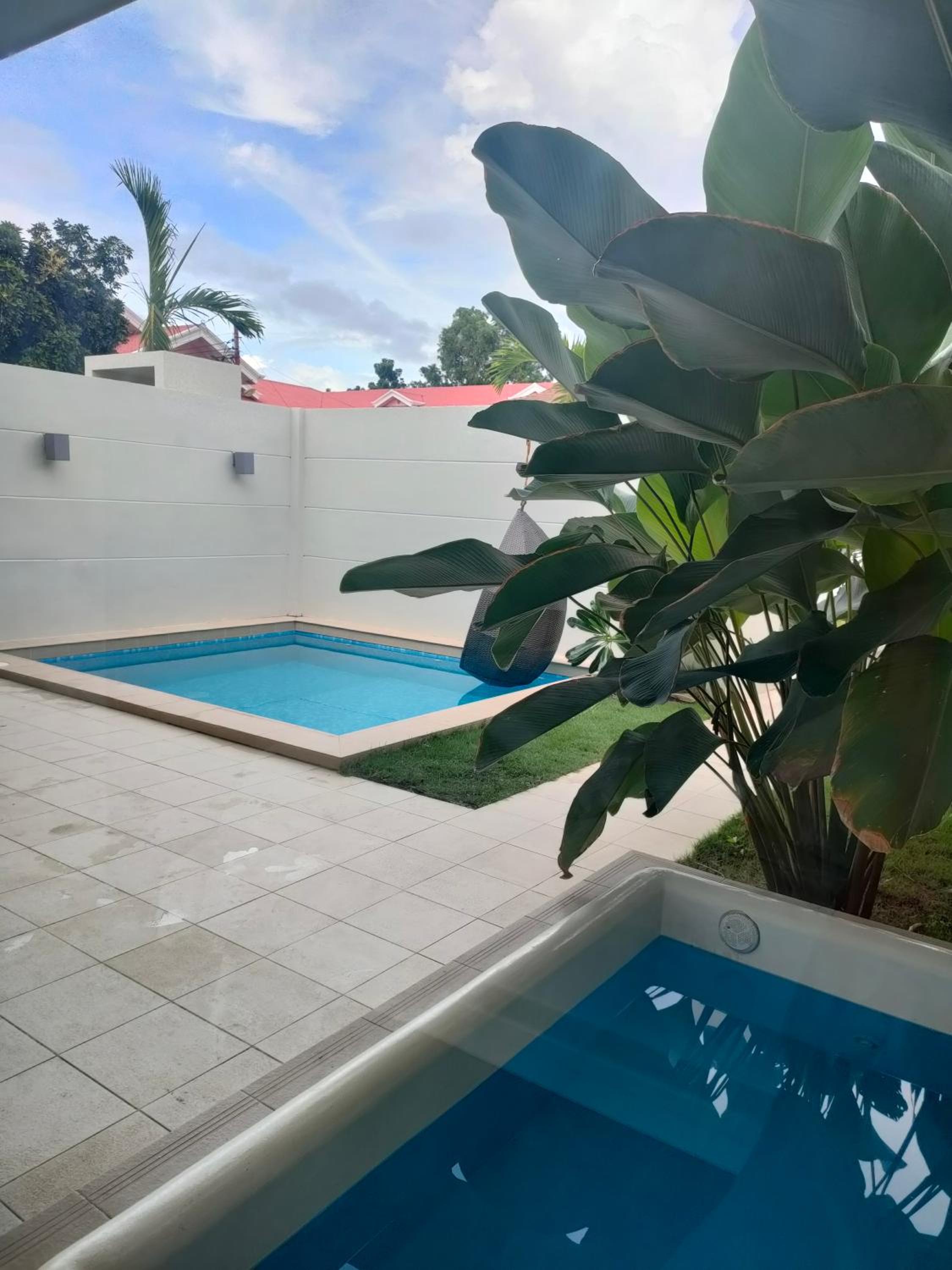 One-Bedroom Villa with Private Pool - Photo 19