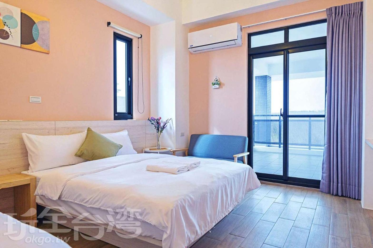 Quadruple Room with Balcony photo 2