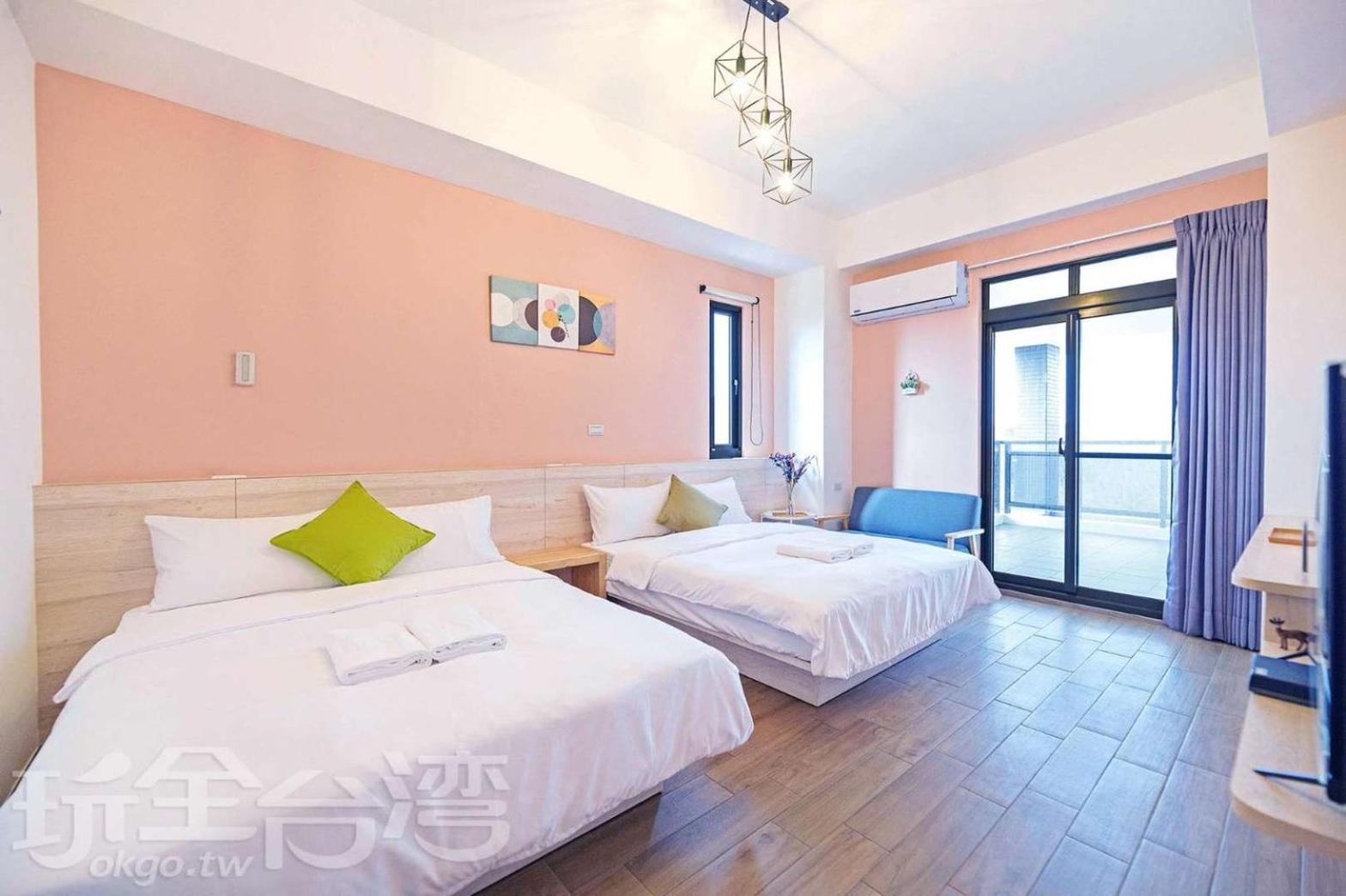 Quadruple Room with Balcony photo 1