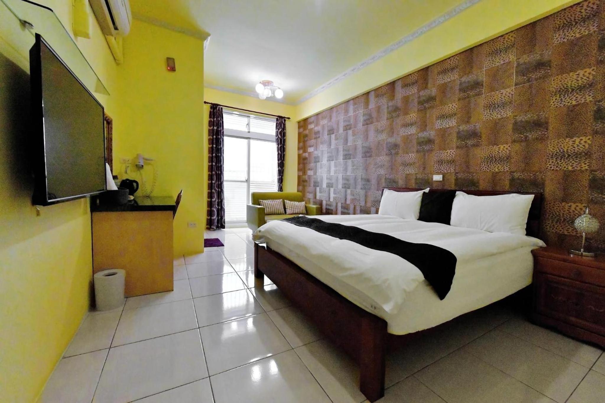 Double Room with Private Bathroom