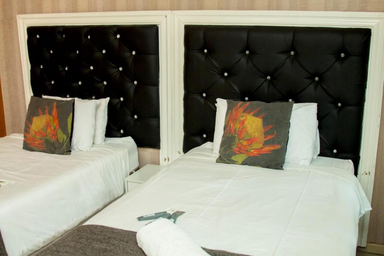 Twin Room photo 2