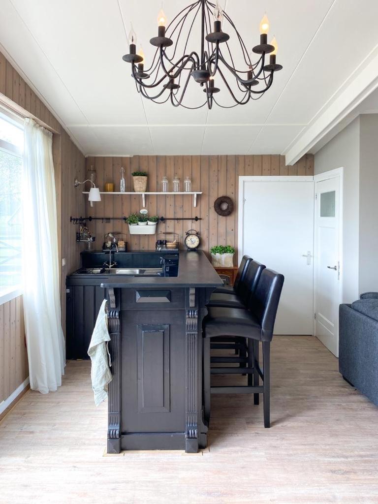 Two-Bedroom House - Photo 18