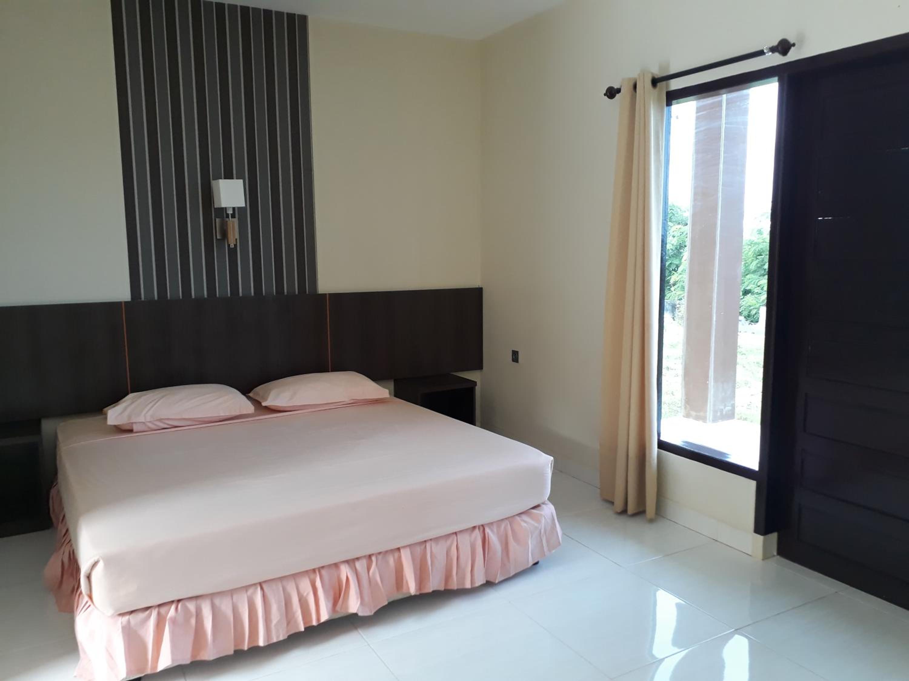 Double Room with Balcony photo 2