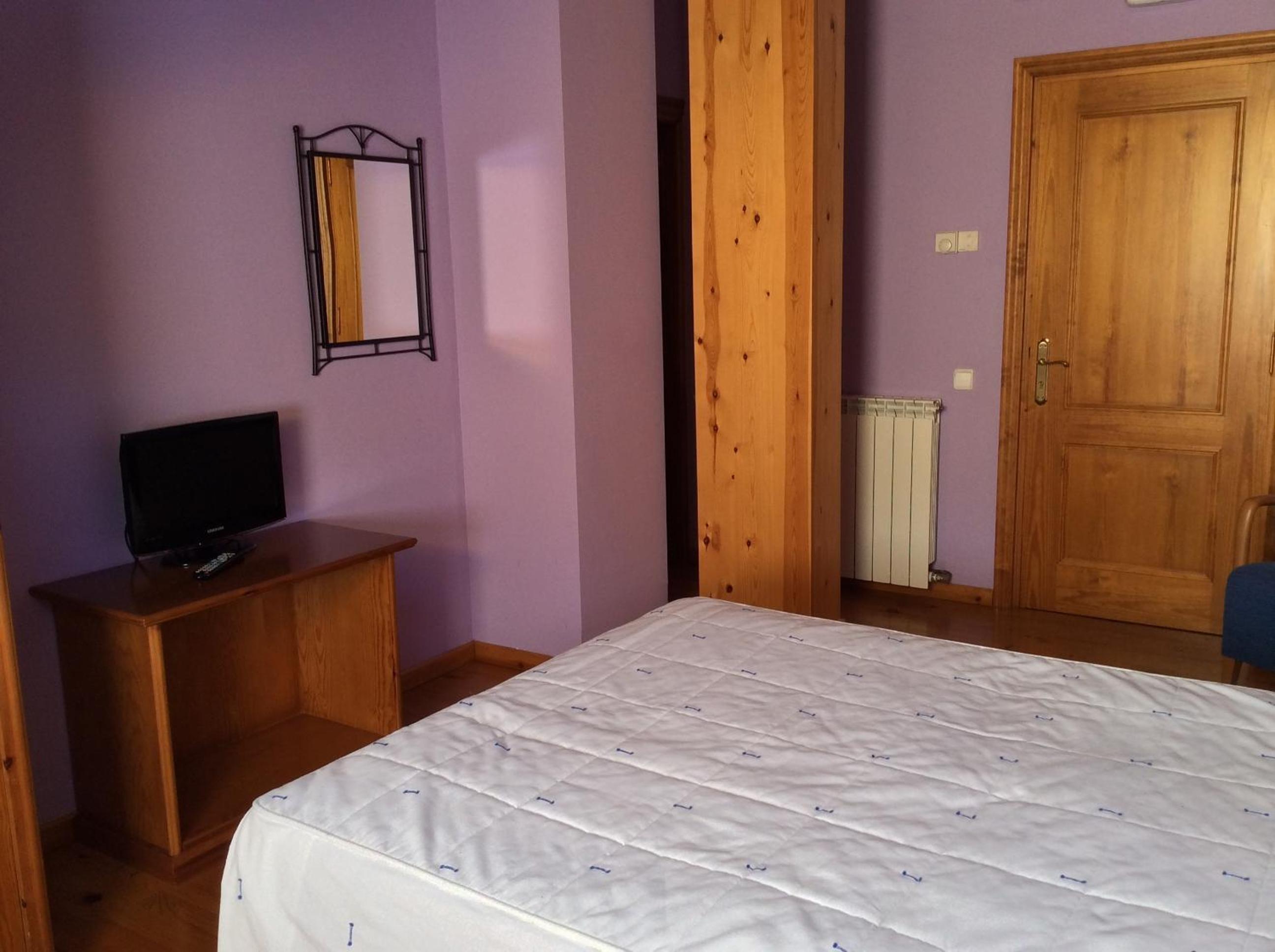 Double or Twin Room photo 2
