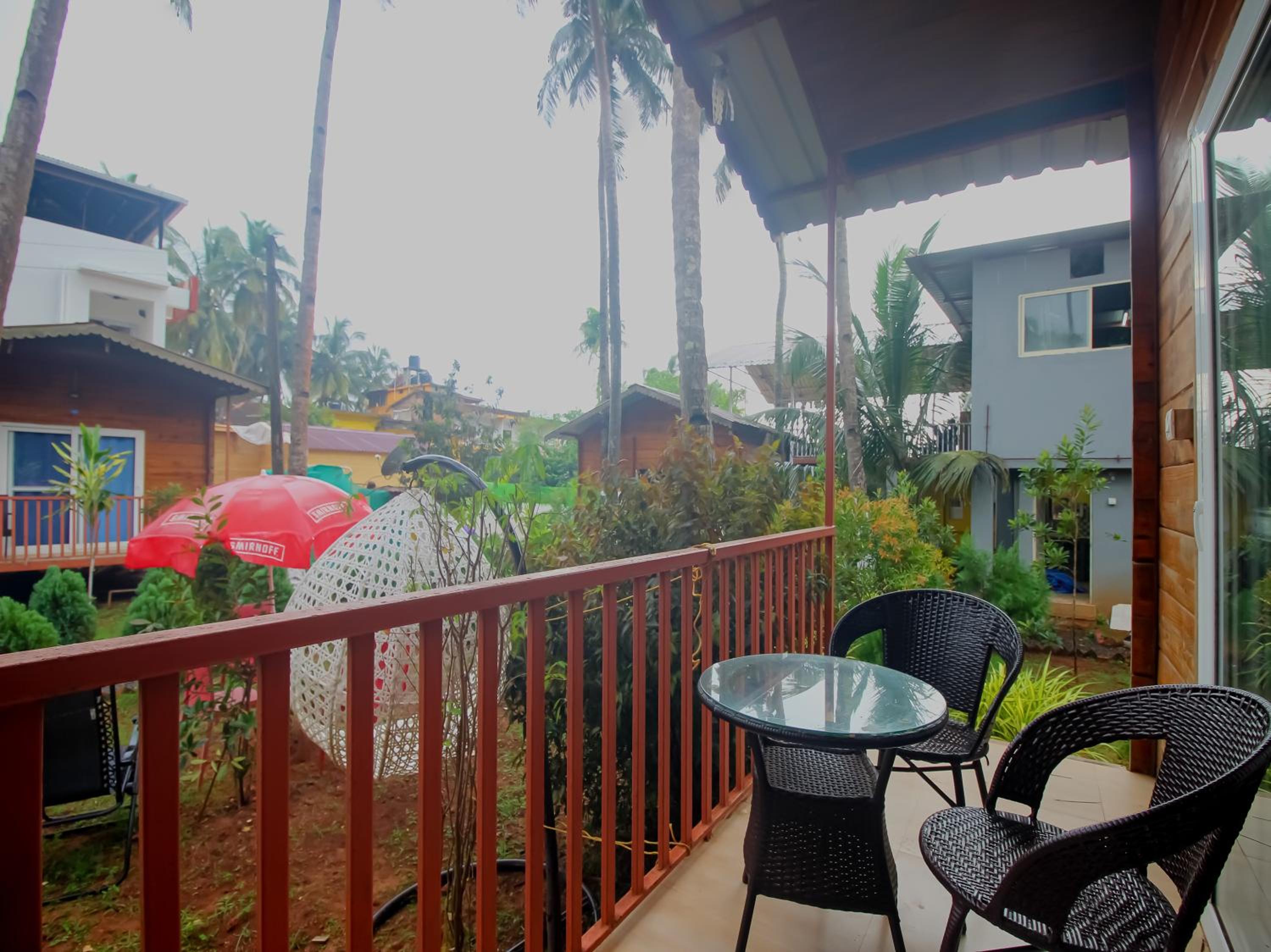 Wooden Cottage With Patio photo 3
