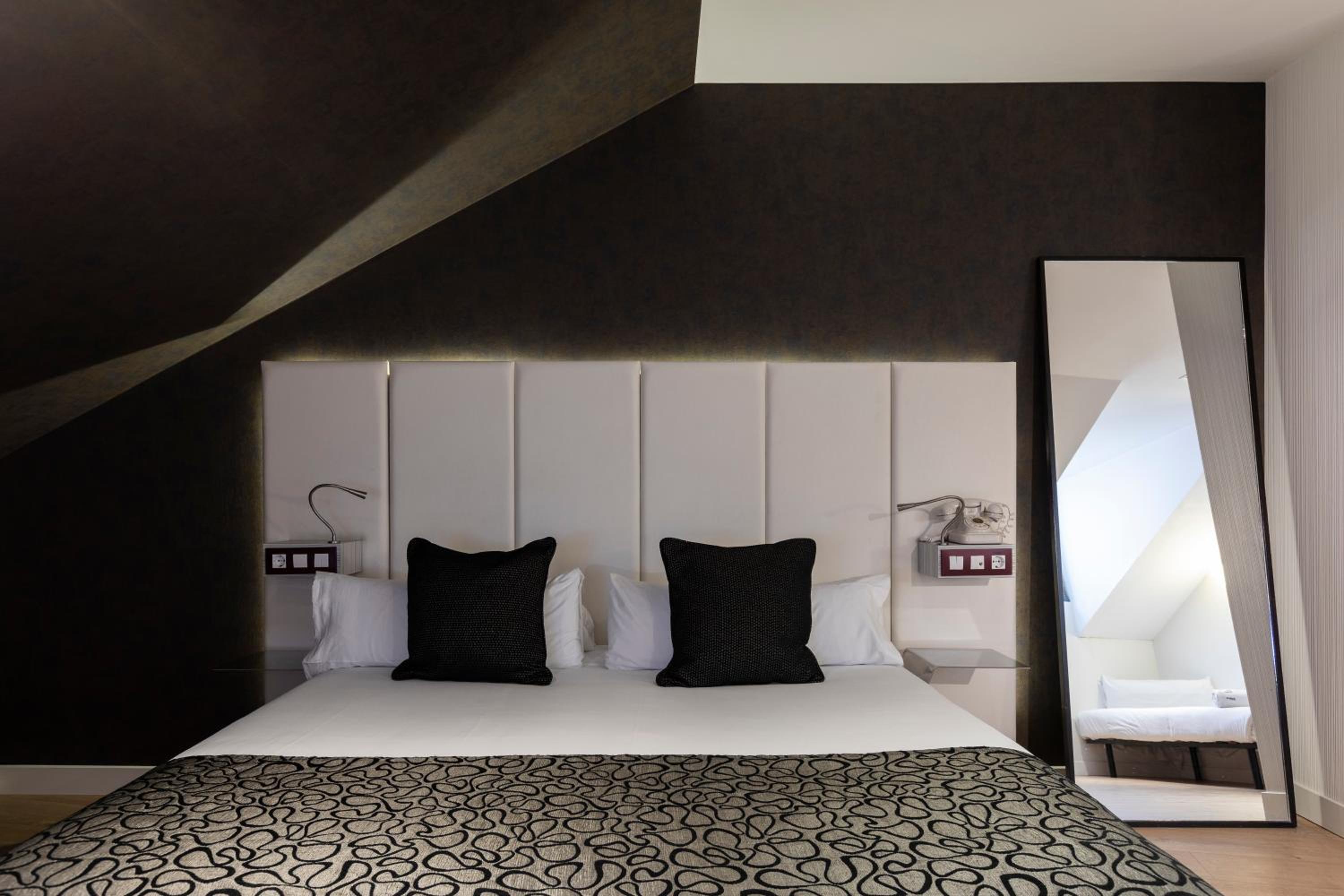 Quadruple Room (4 Adults)