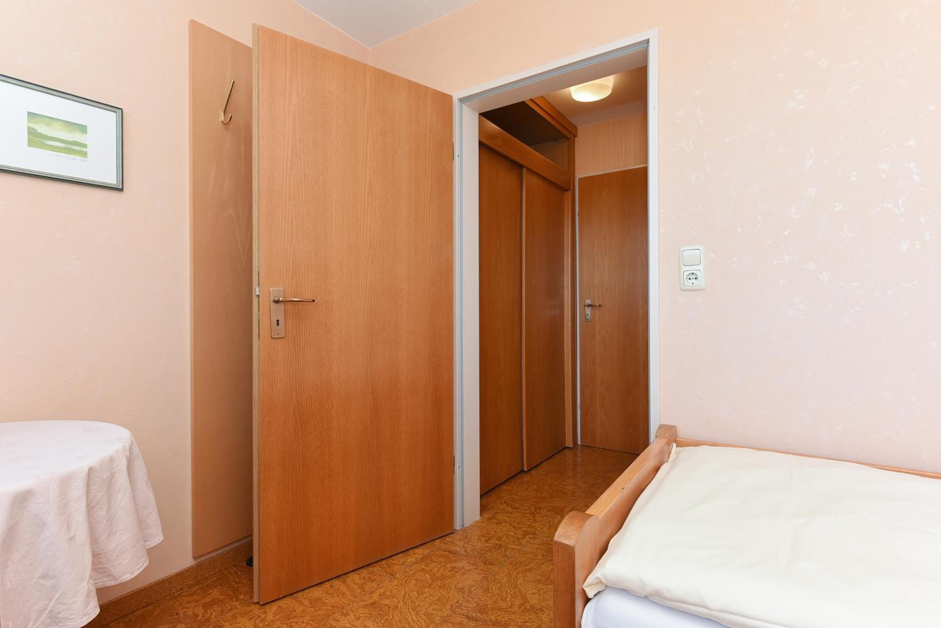Single Room with Balcony photo 2