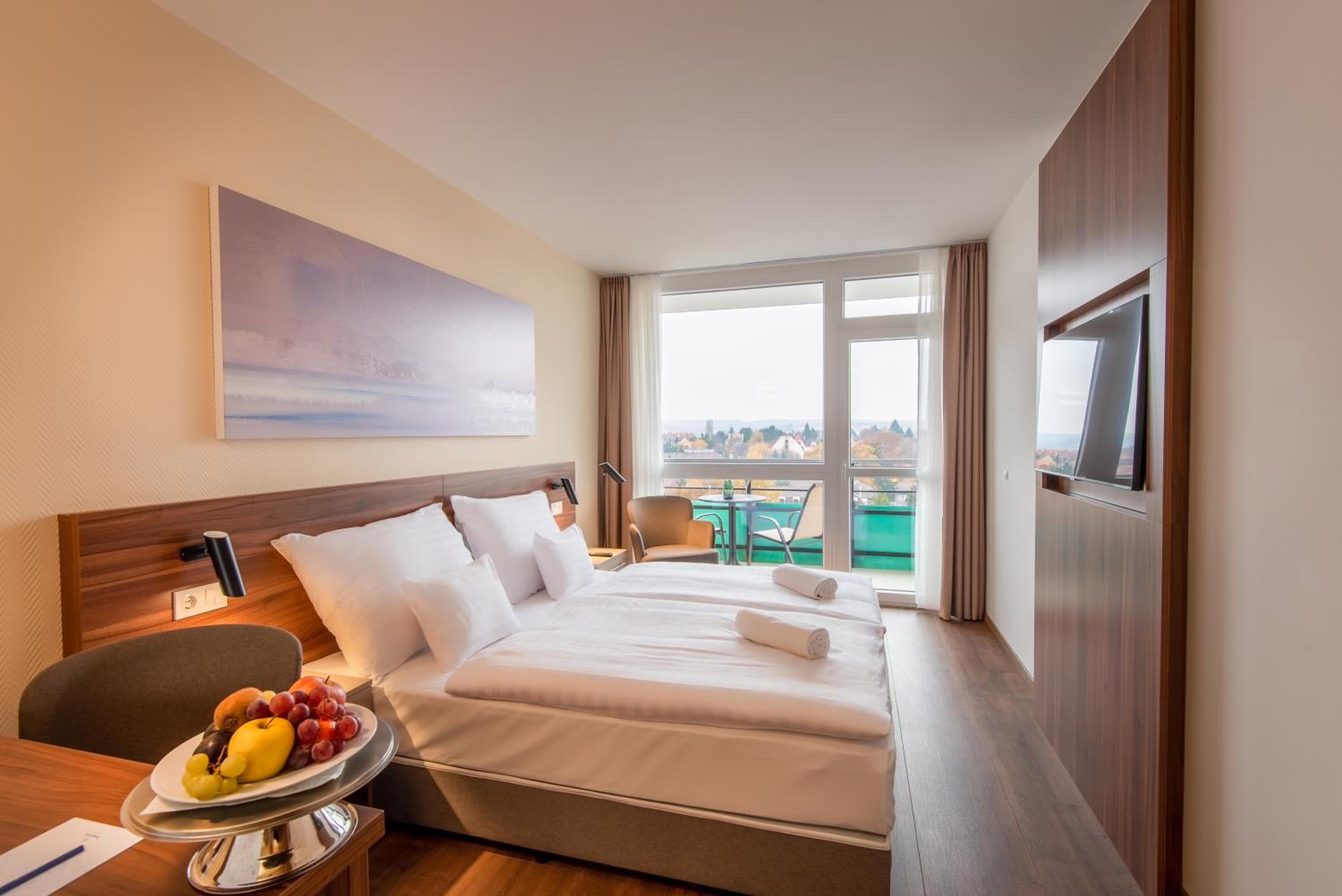 Standard Double or Twin Room - Photo 3
