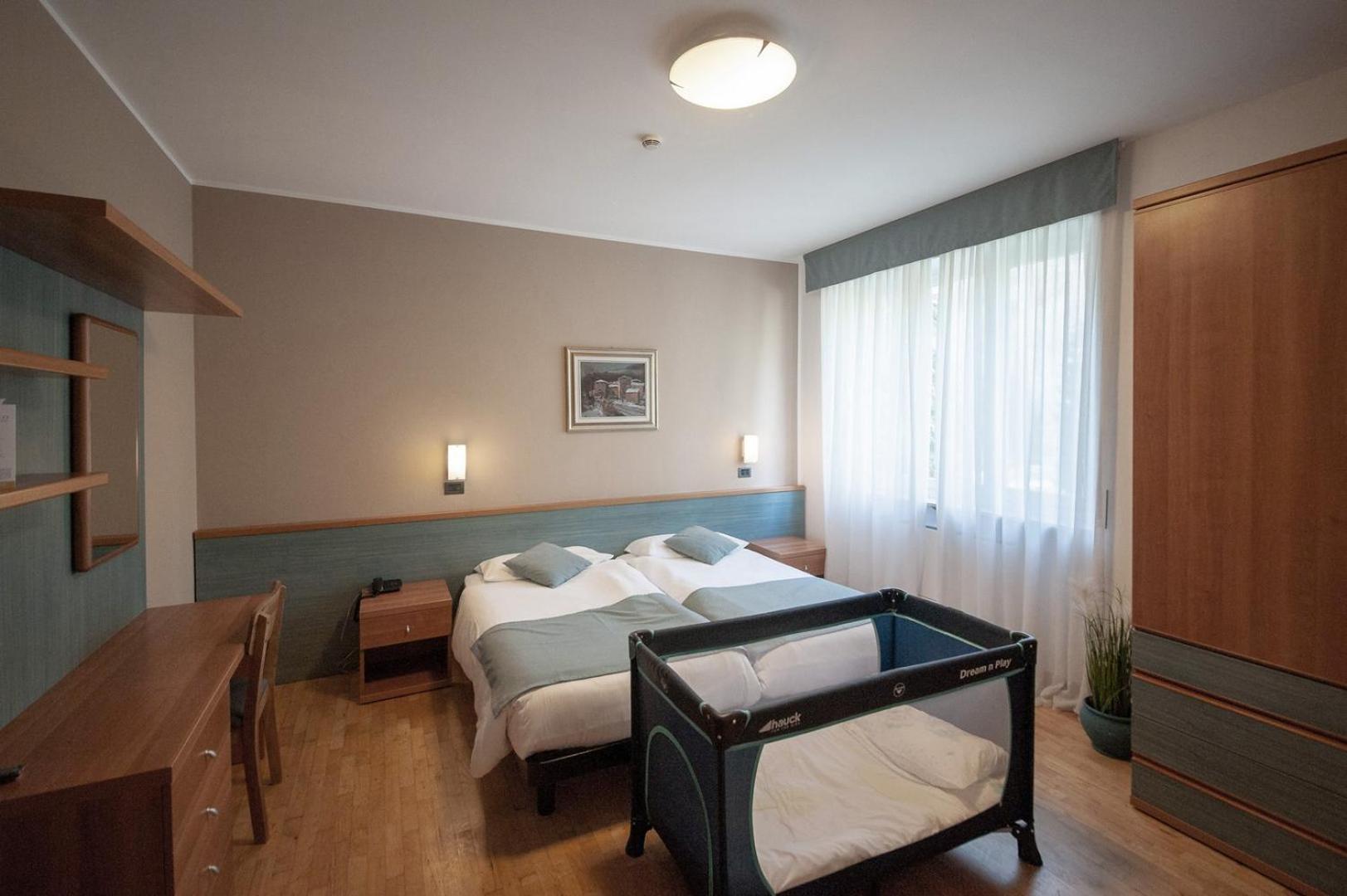 Superior Double or Twin Room photo 2