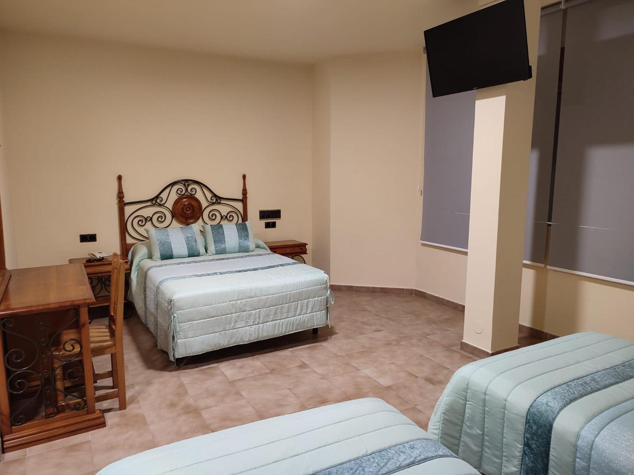 Triple Room photo 2
