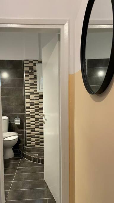 Two-Bedroom Apartment - Photo 19