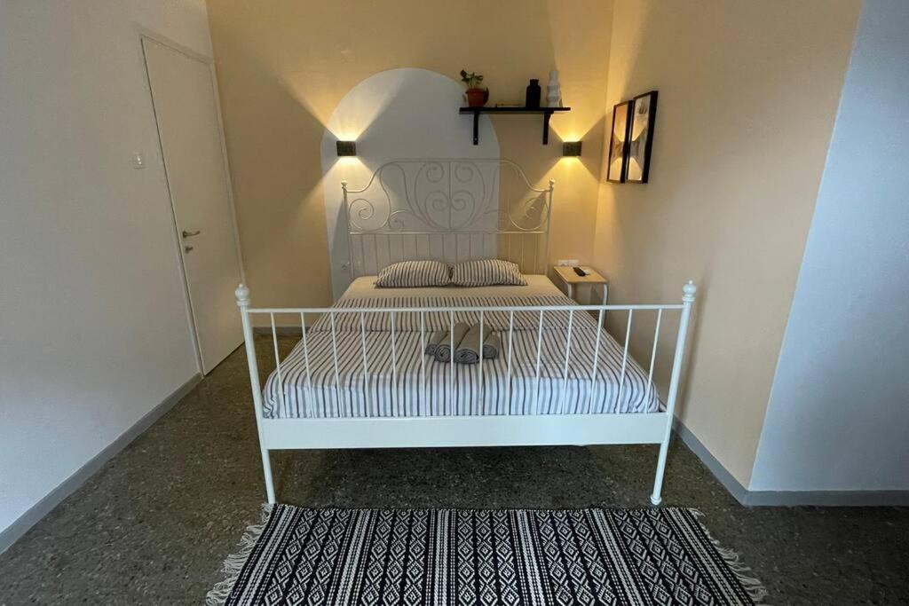 Two-Bedroom Apartment - Photo 9