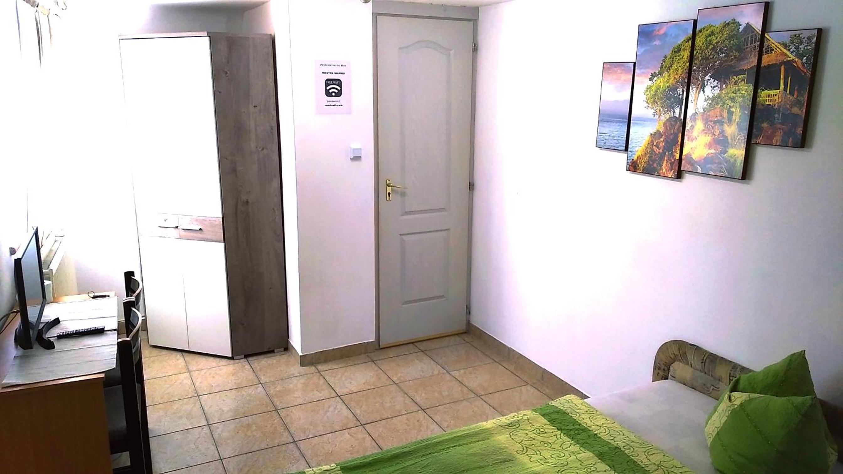 Budget Double or Twin Room - Photo 3