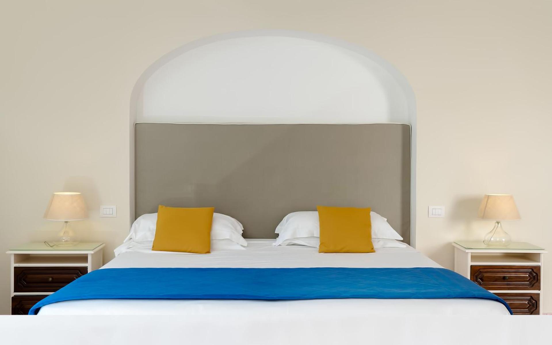 Superior Suite	with Terrace and Sea View - Photo 5
