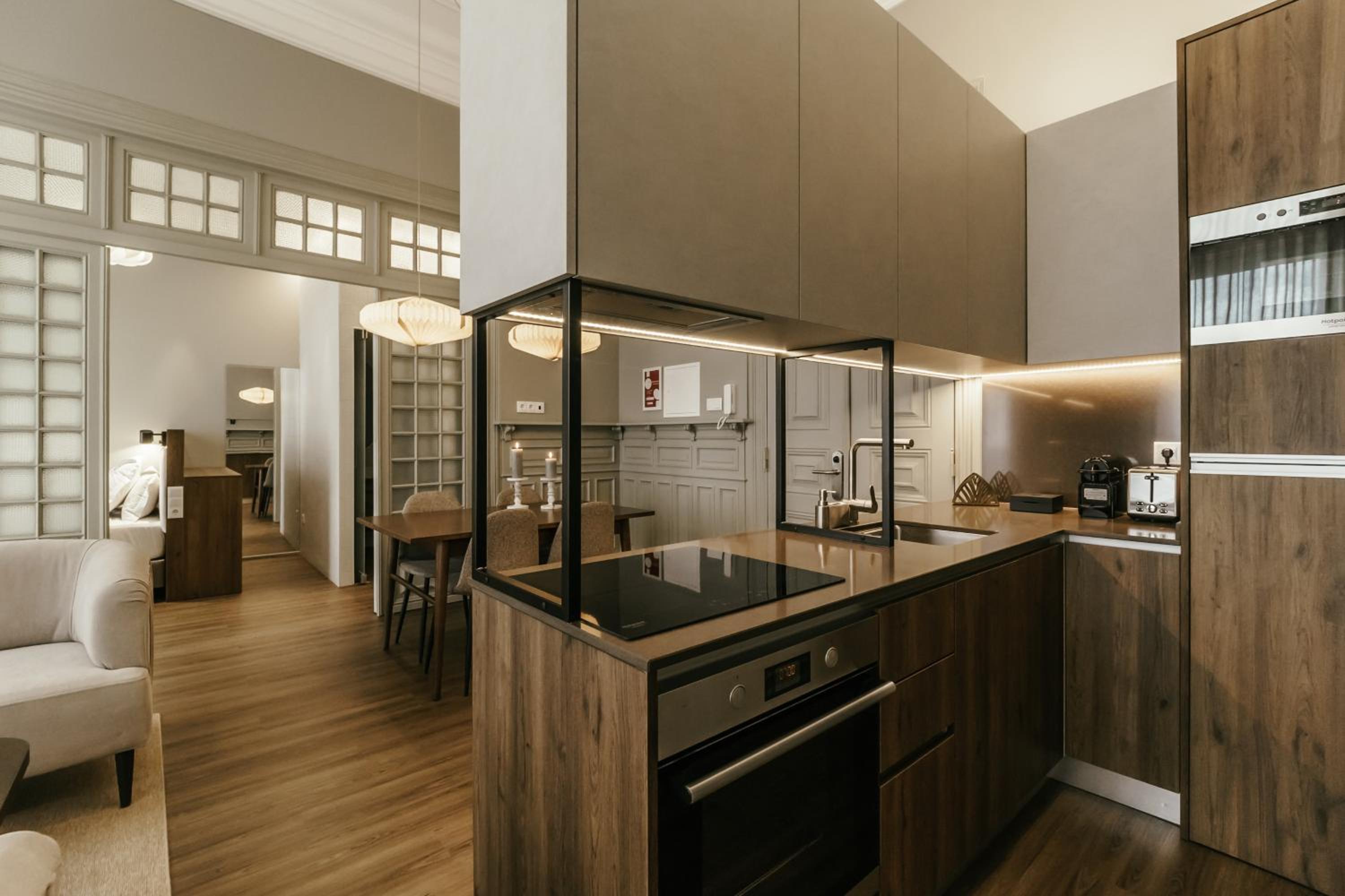 One-Bedroom Apartment - Photo 25