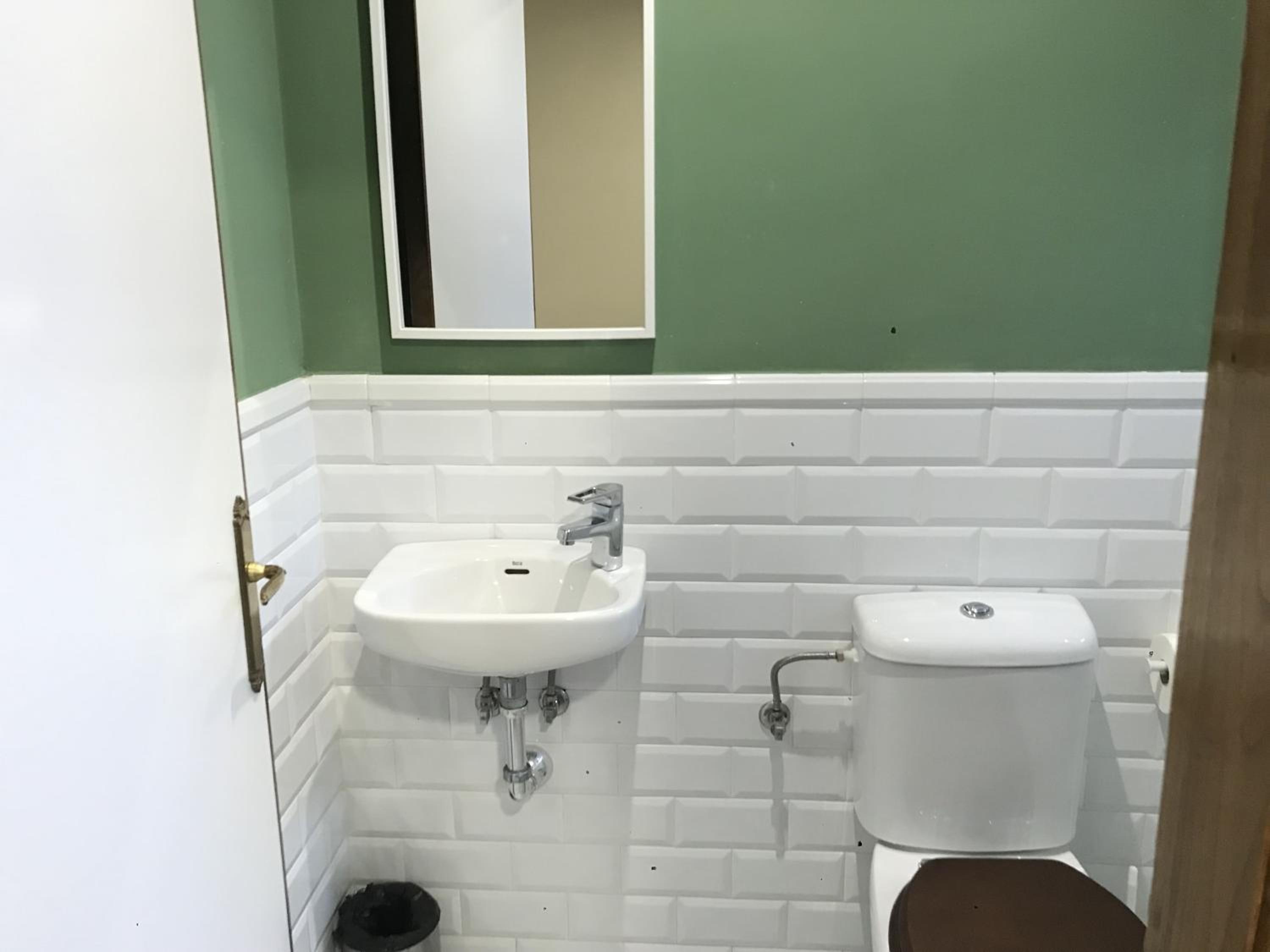Single Room photo 3